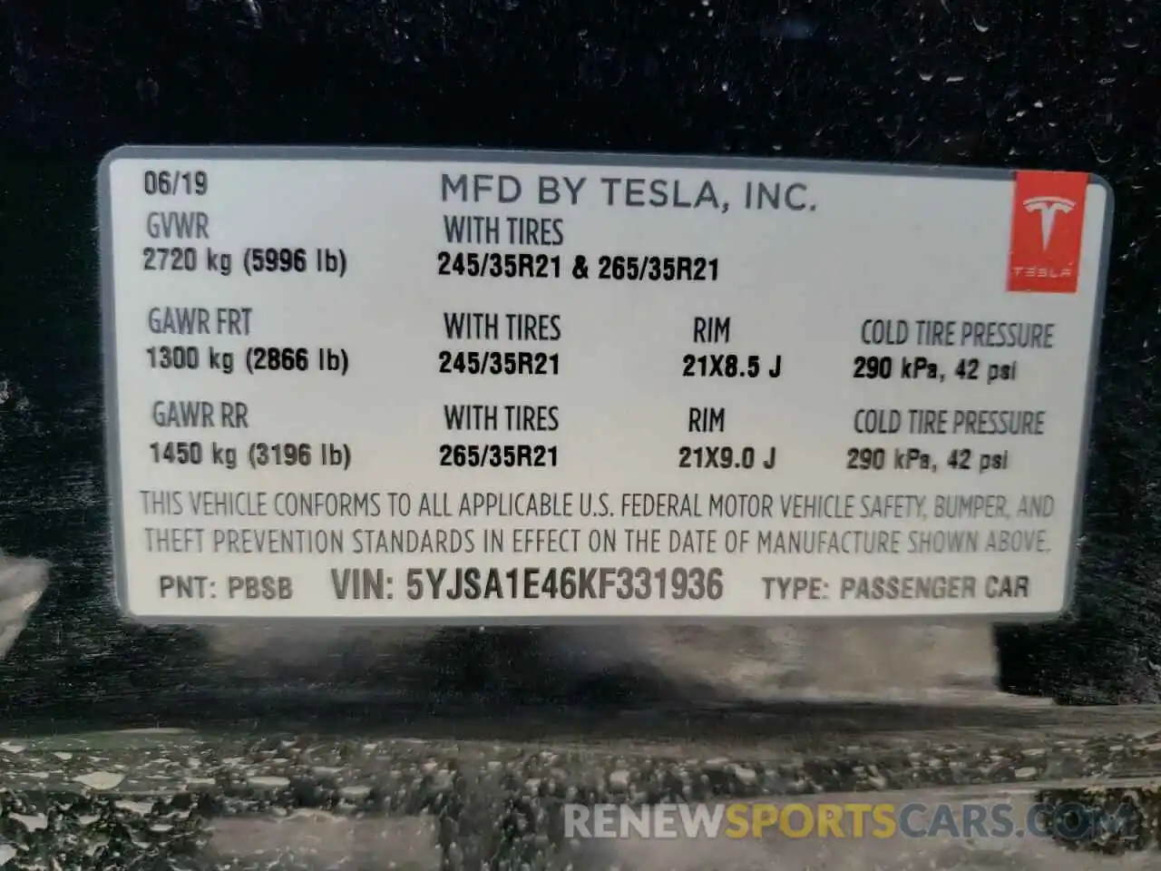 10 Photograph of a damaged car 5YJSA1E46KF331936 TESLA MODEL S 2019