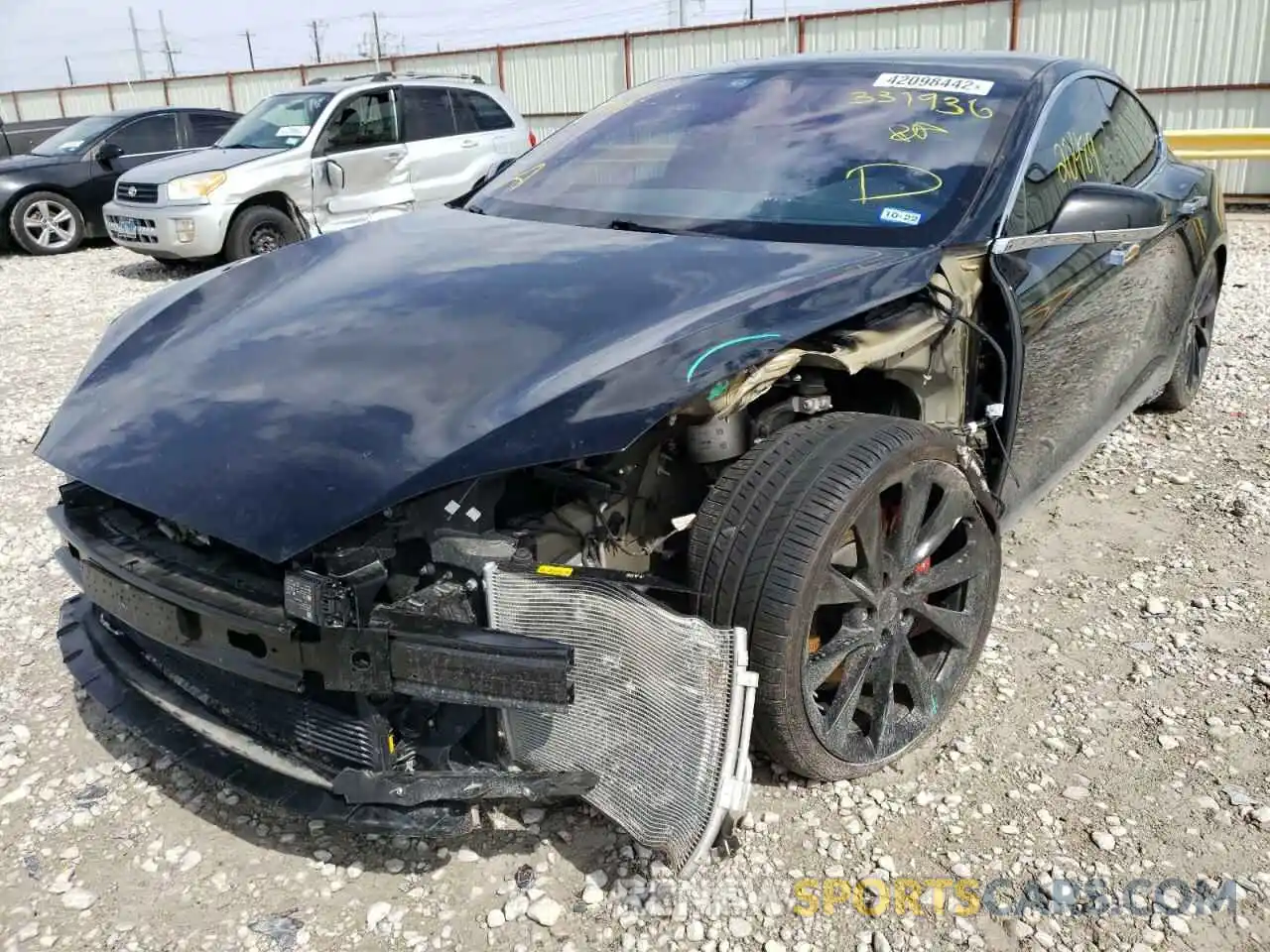 2 Photograph of a damaged car 5YJSA1E46KF331936 TESLA MODEL S 2019