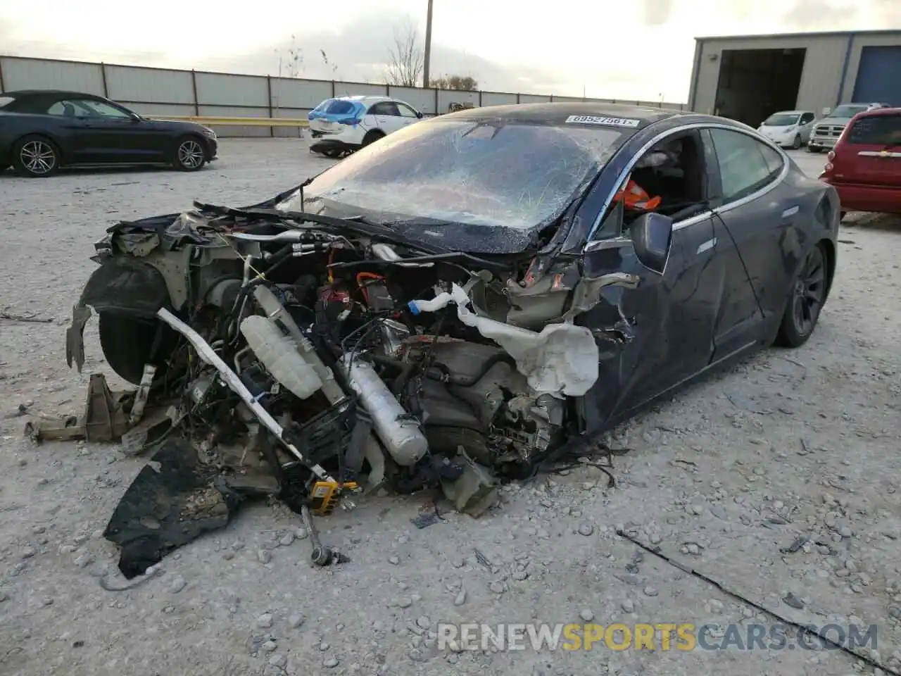 2 Photograph of a damaged car 5YJSA1E46KF348378 TESLA MODEL S 2019