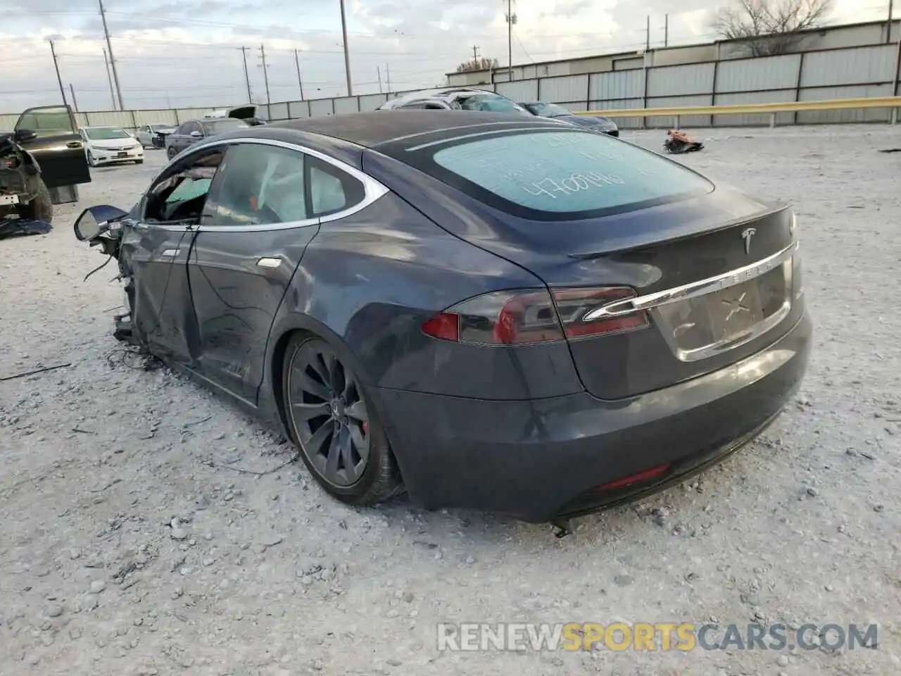 3 Photograph of a damaged car 5YJSA1E46KF348378 TESLA MODEL S 2019