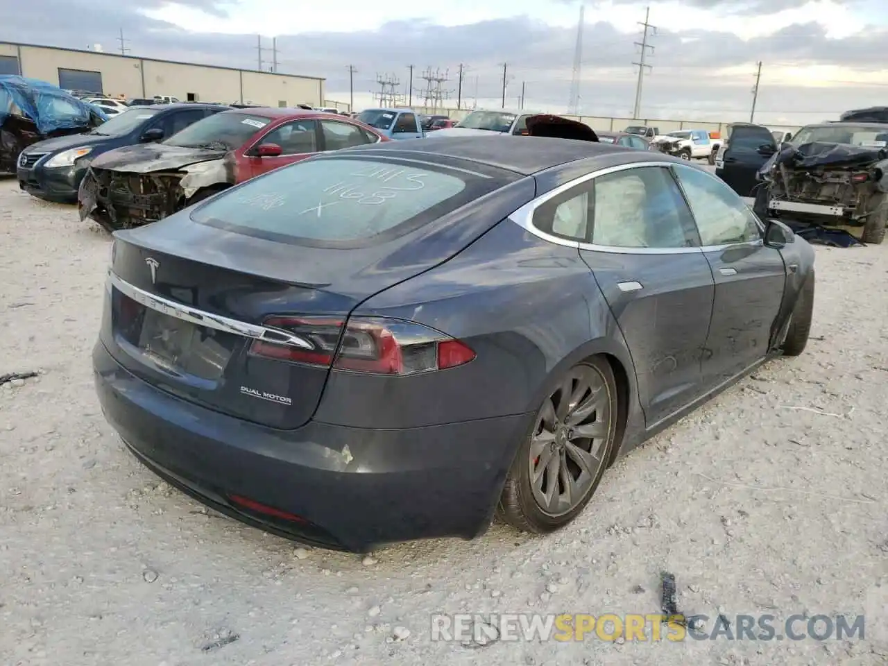 4 Photograph of a damaged car 5YJSA1E46KF348378 TESLA MODEL S 2019