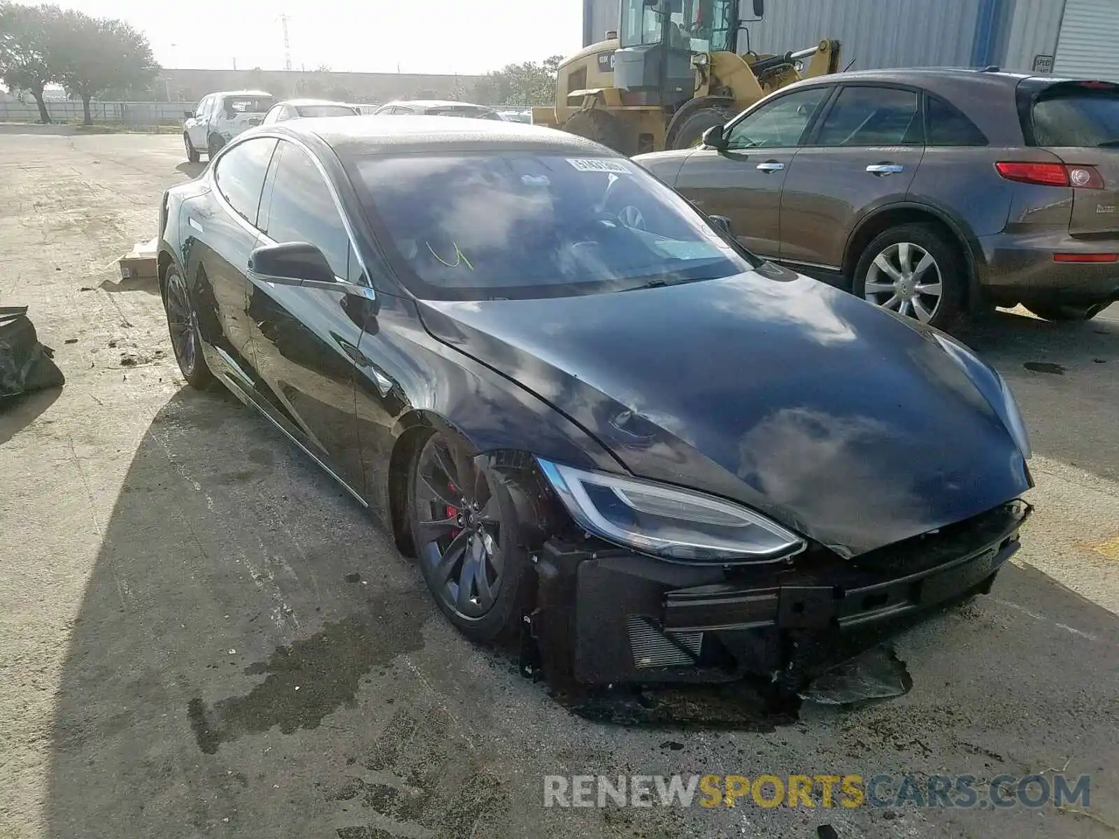 1 Фотография поврежденного автомобиля 5YJSA1E47KF305376 TESLA MODEL S 2019