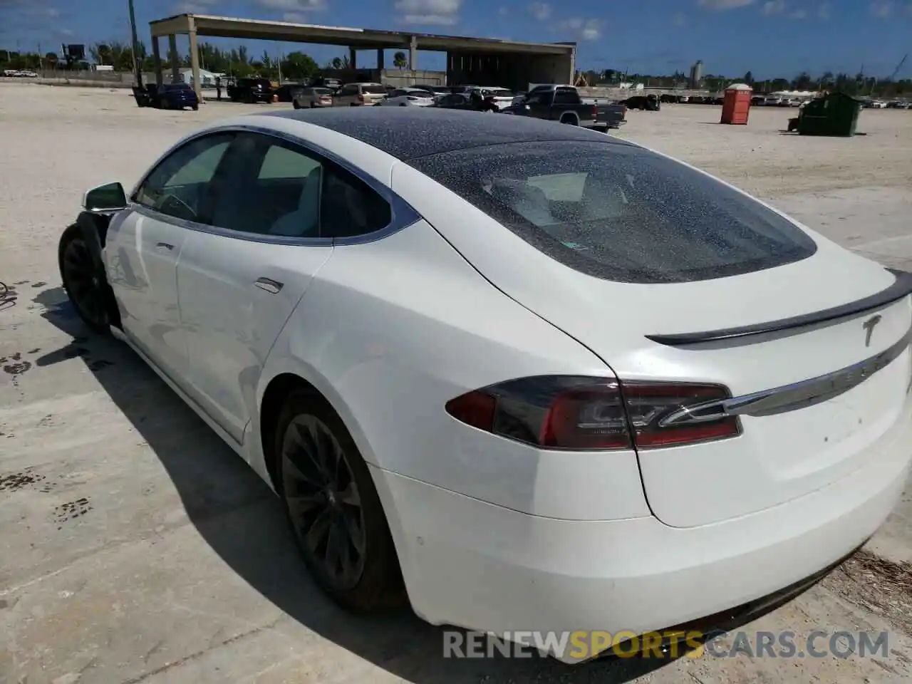 3 Photograph of a damaged car 5YJSA1E47KF330634 TESLA MODEL S 2019