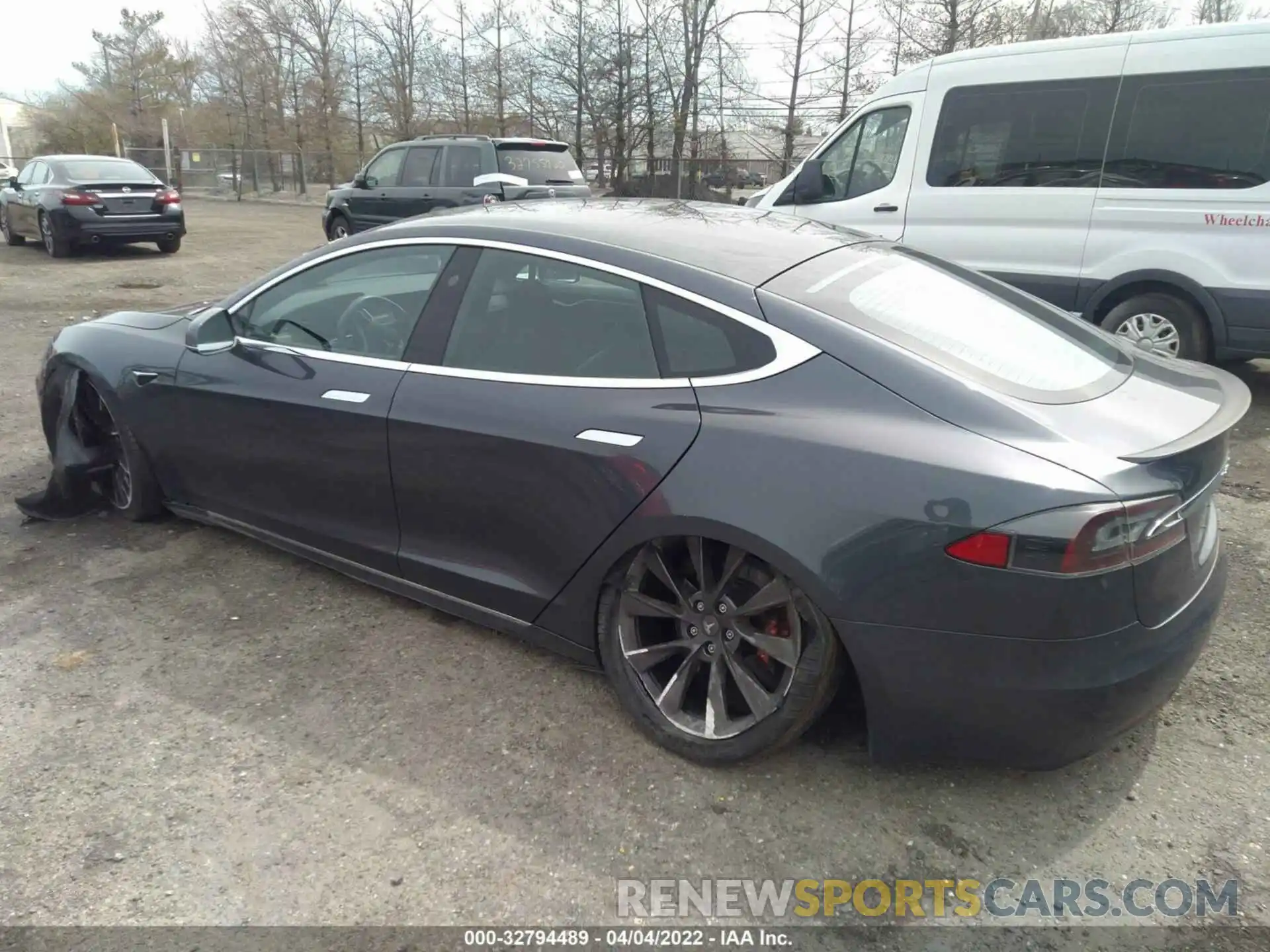 3 Photograph of a damaged car 5YJSA1E48KF312322 TESLA MODEL S 2019