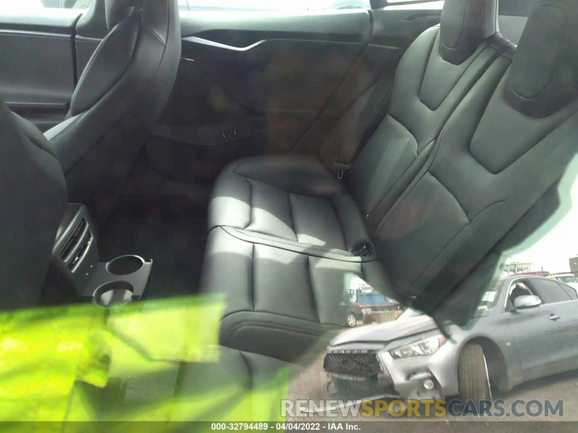 8 Photograph of a damaged car 5YJSA1E48KF312322 TESLA MODEL S 2019