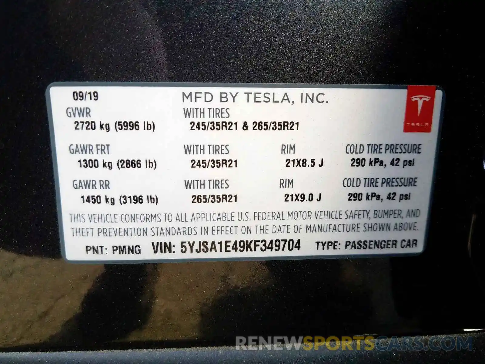 10 Photograph of a damaged car 5YJSA1E49KF349704 TESLA MODEL S 2019