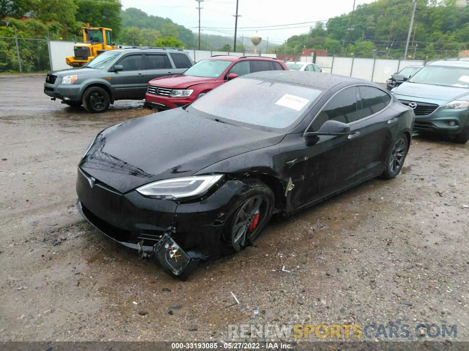 2 Photograph of a damaged car 5YJSA1E4XKF330398 TESLA MODEL S 2019