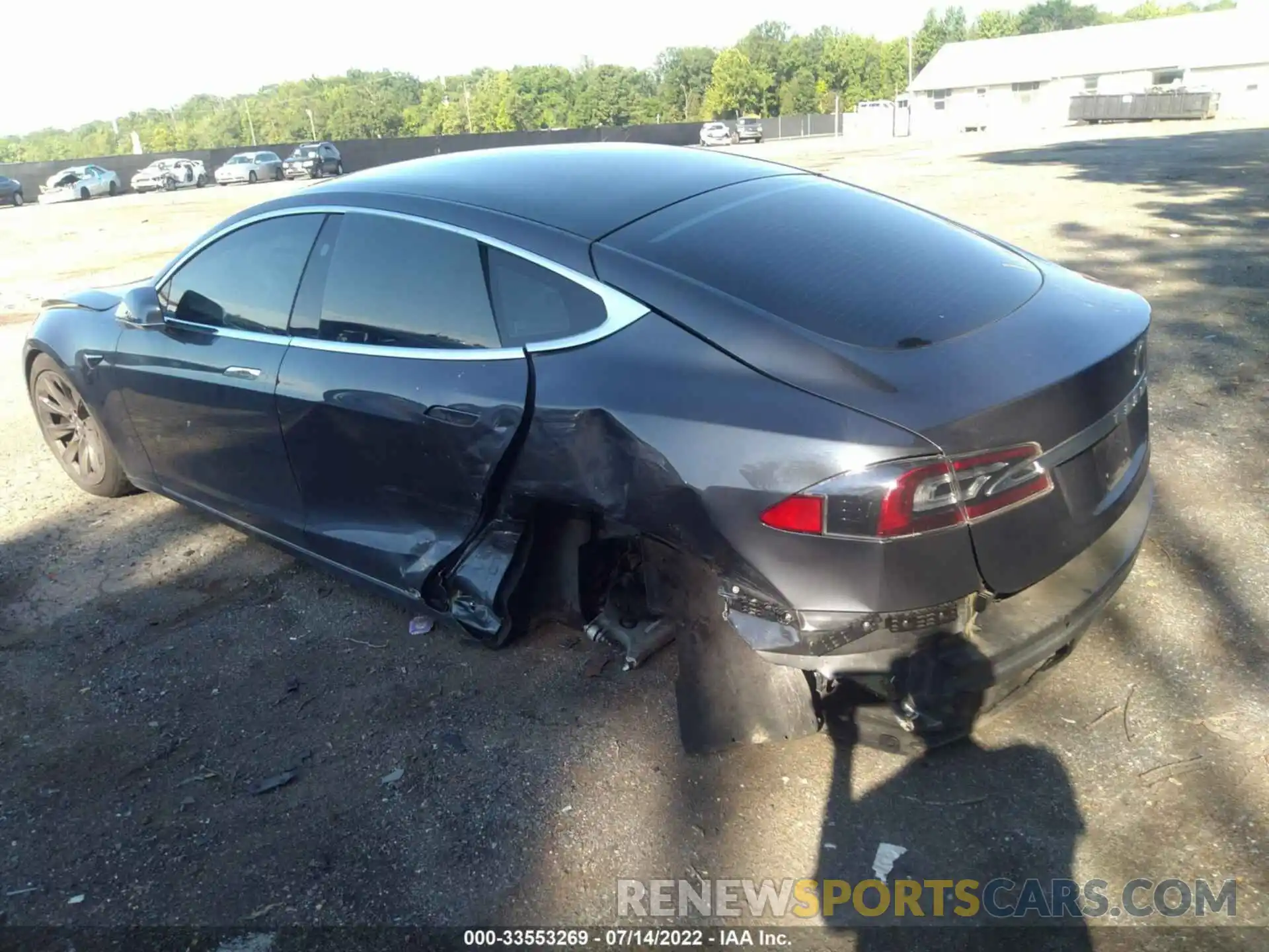 3 Photograph of a damaged car 5YJSA1E20LF354788 TESLA MODEL S 2020