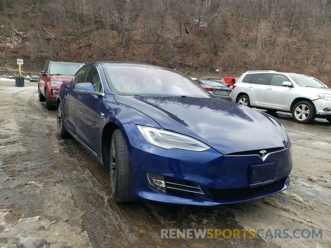 1 Photograph of a damaged car 5YJSA1E20LF354886 TESLA MODEL S 2020