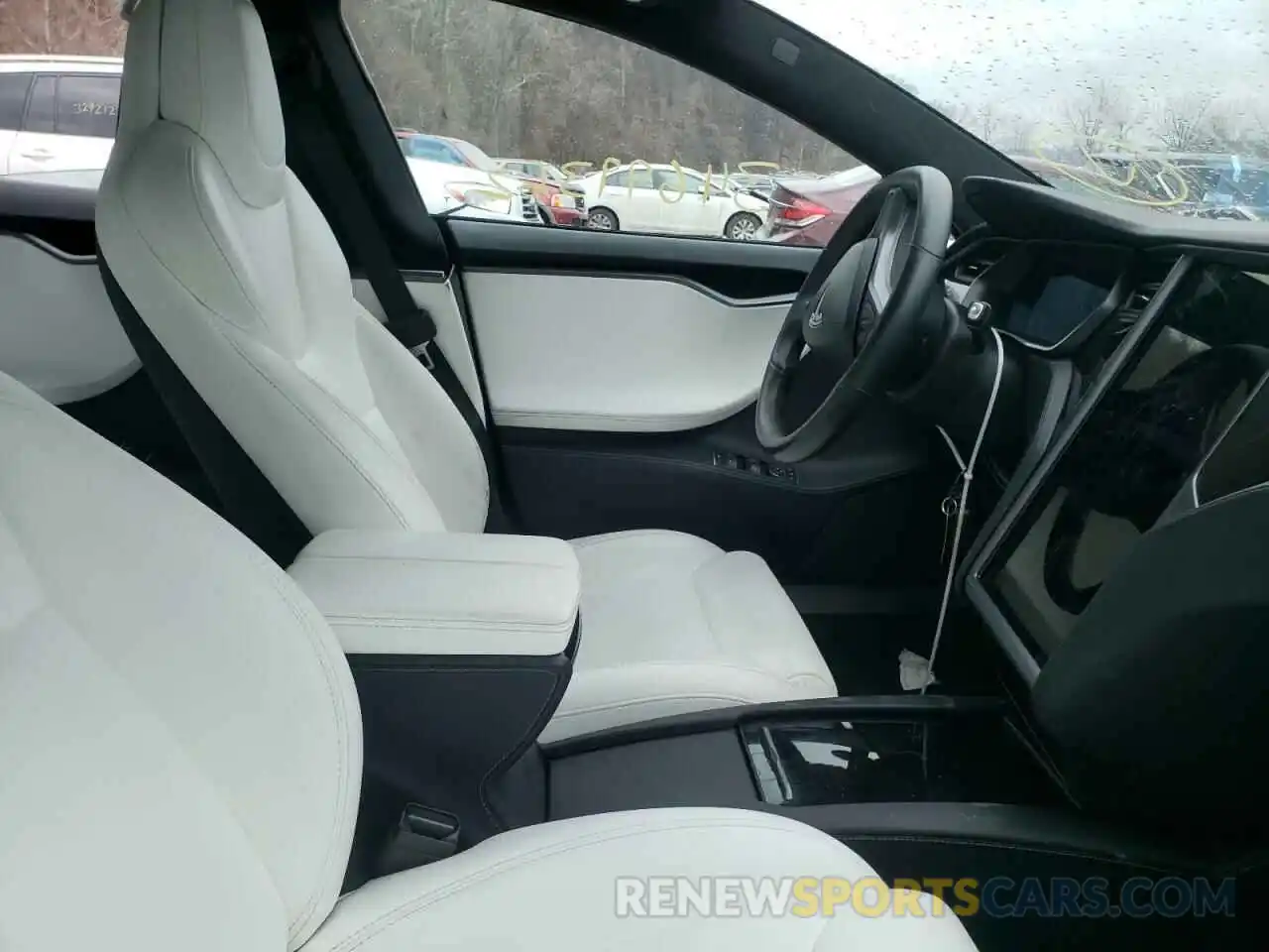 5 Photograph of a damaged car 5YJSA1E20LF354886 TESLA MODEL S 2020