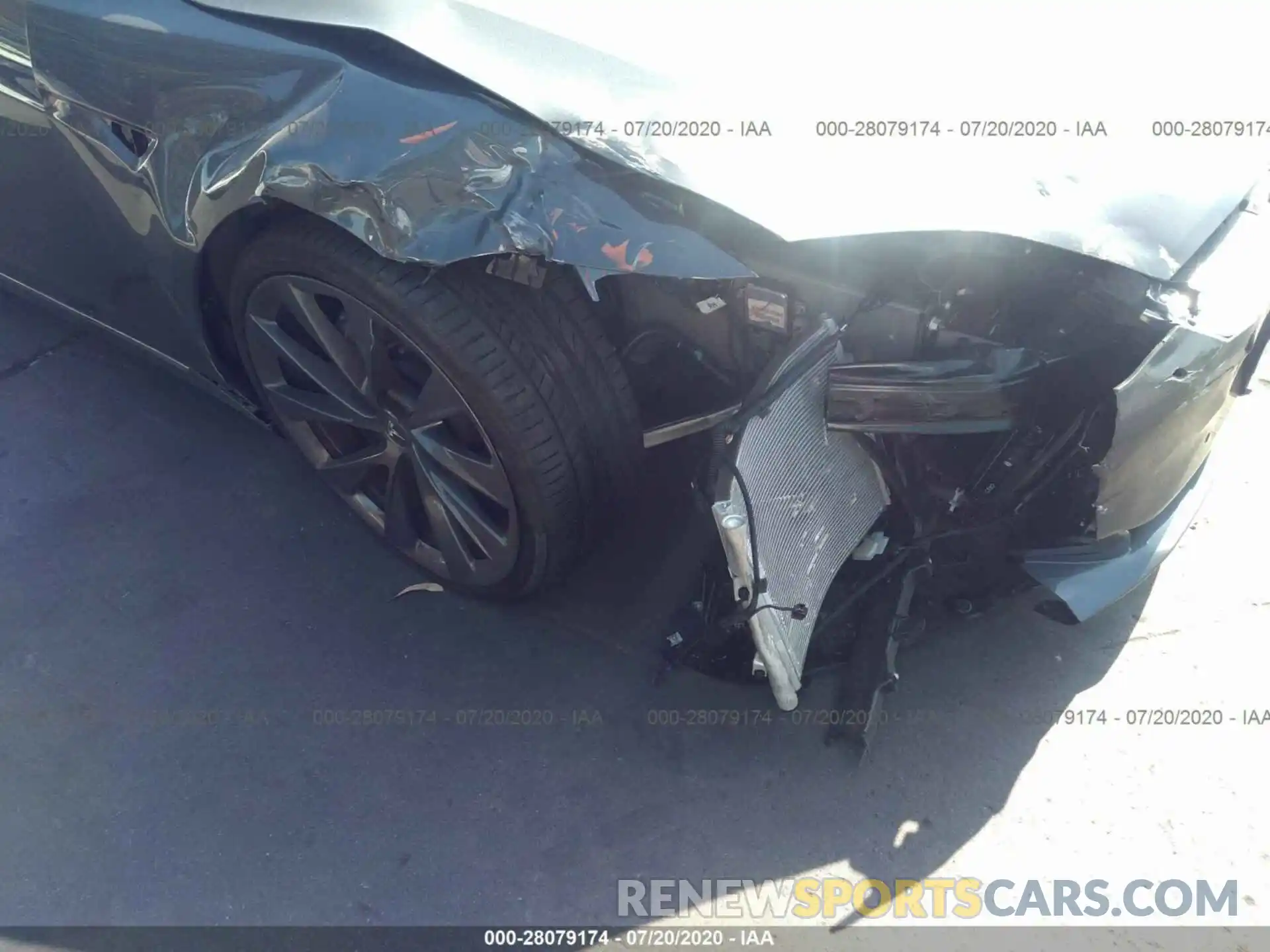 6 Photograph of a damaged car 5YJSA1E20LF358534 TESLA MODEL S 2020