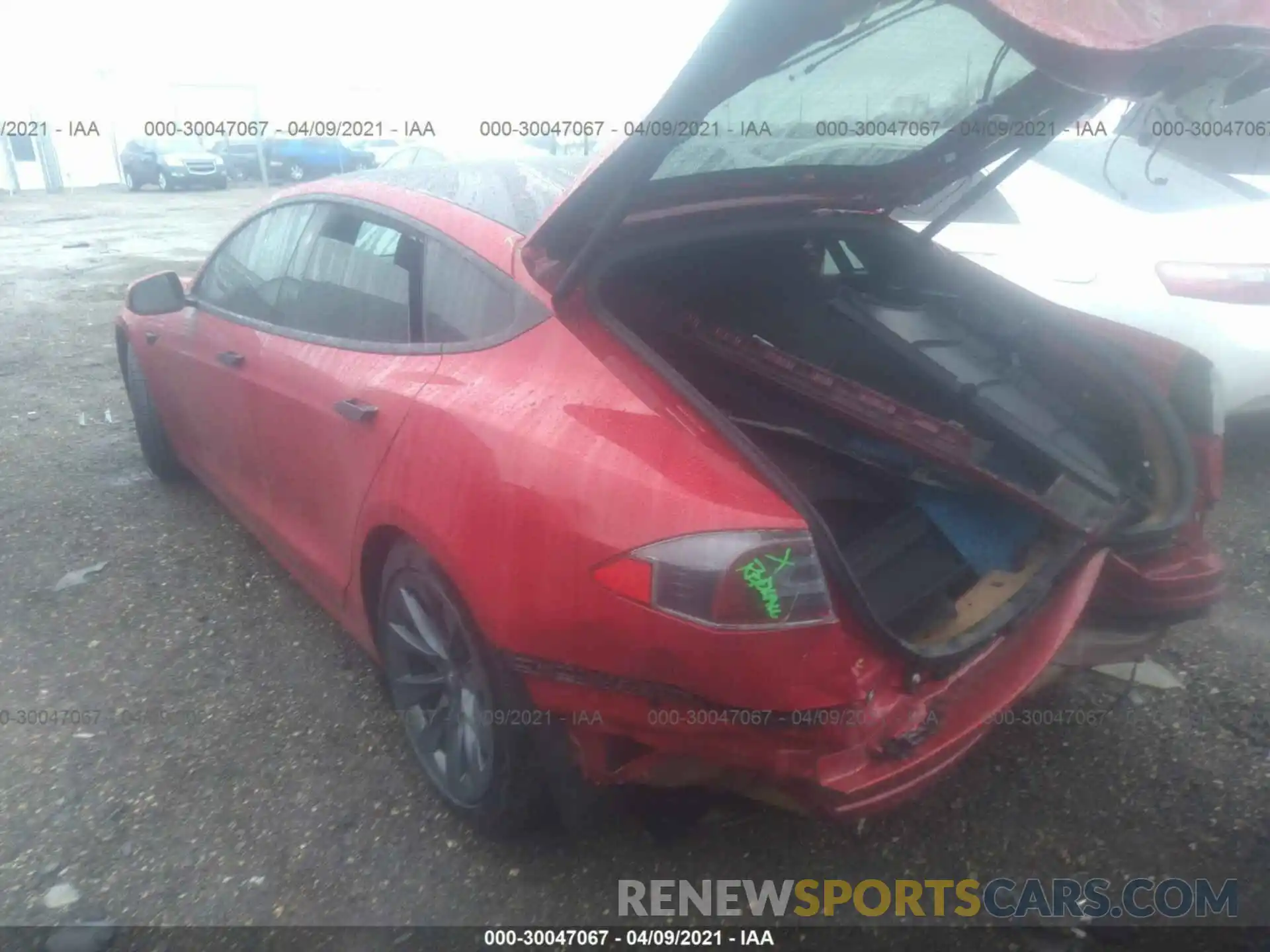 3 Photograph of a damaged car 5YJSA1E20LF359490 TESLA MODEL S 2020