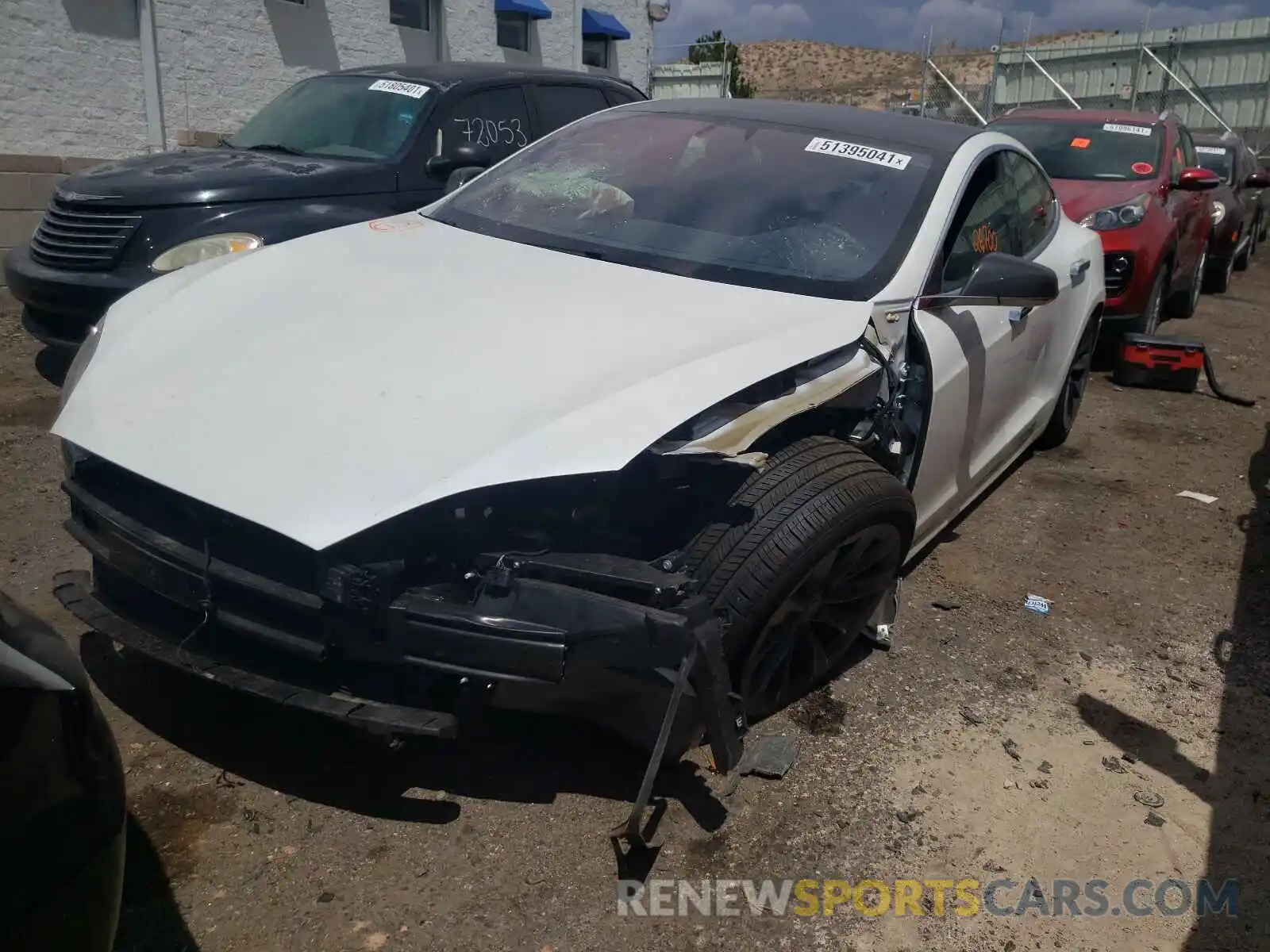 2 Photograph of a damaged car 5YJSA1E20LF369887 TESLA MODEL S 2020