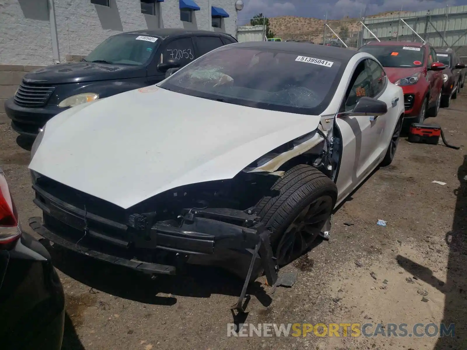 9 Photograph of a damaged car 5YJSA1E20LF369887 TESLA MODEL S 2020