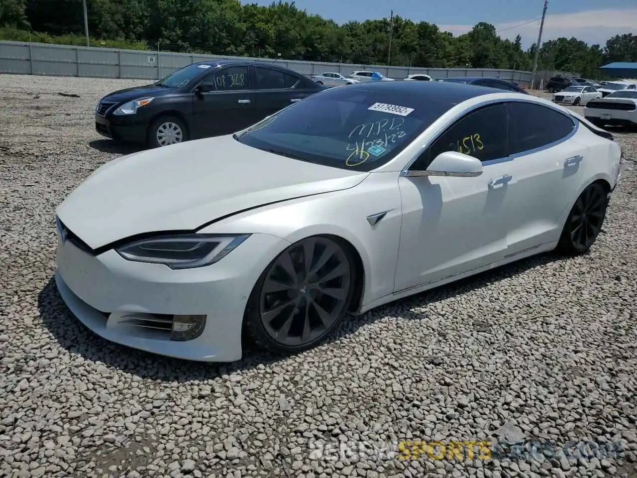 2 Photograph of a damaged car 5YJSA1E20LF379576 TESLA MODEL S 2020