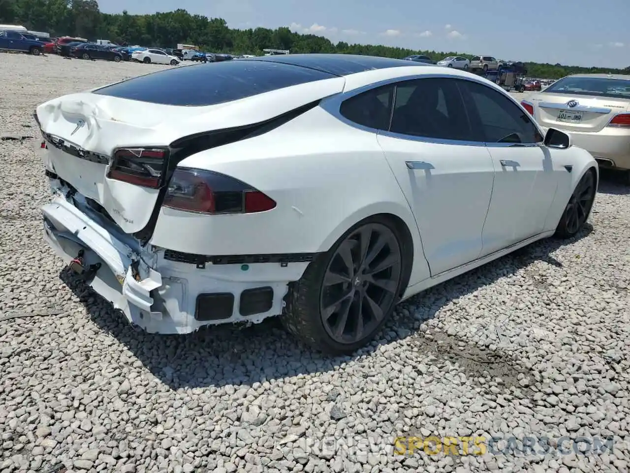 4 Photograph of a damaged car 5YJSA1E20LF379576 TESLA MODEL S 2020