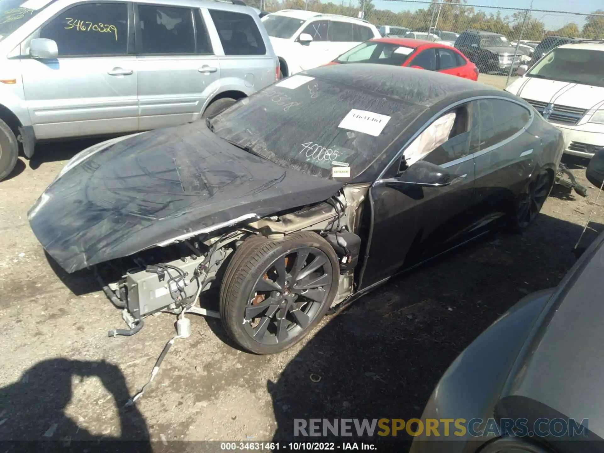 2 Photograph of a damaged car 5YJSA1E20LF400085 TESLA MODEL S 2020