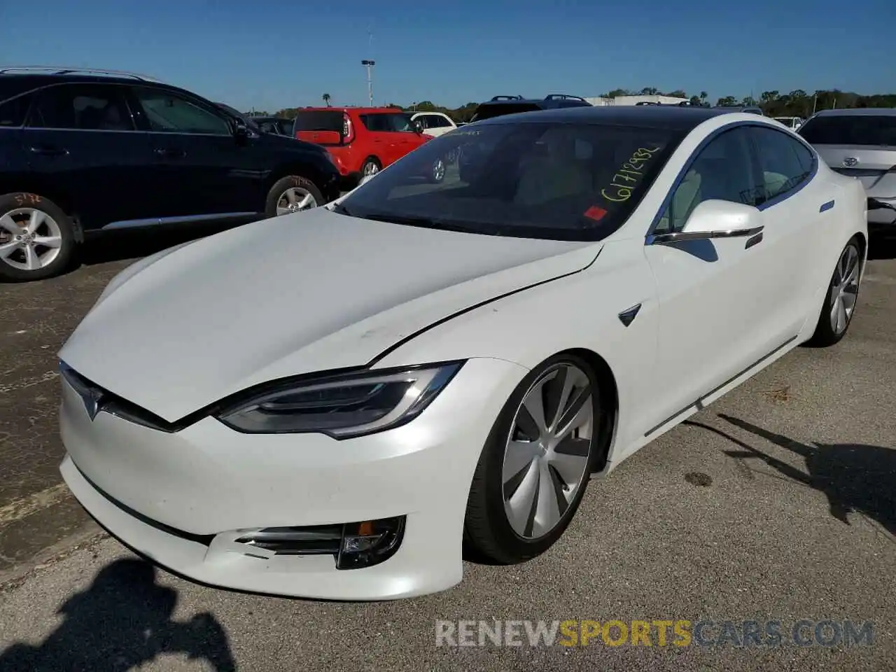 2 Фотография поврежденного автомобиля 5YJSA1E20LF412690 TESLA MODEL S 2020