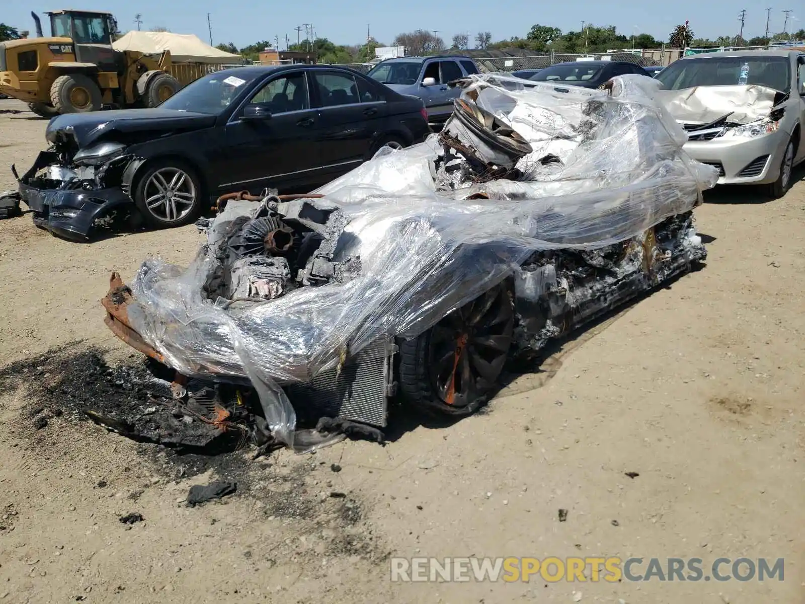 2 Photograph of a damaged car 5YJSA1E21LF363323 TESLA MODEL S 2020
