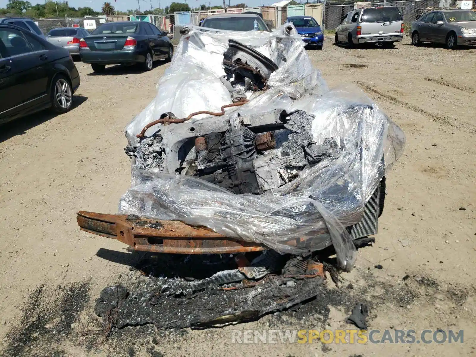 9 Photograph of a damaged car 5YJSA1E21LF363323 TESLA MODEL S 2020