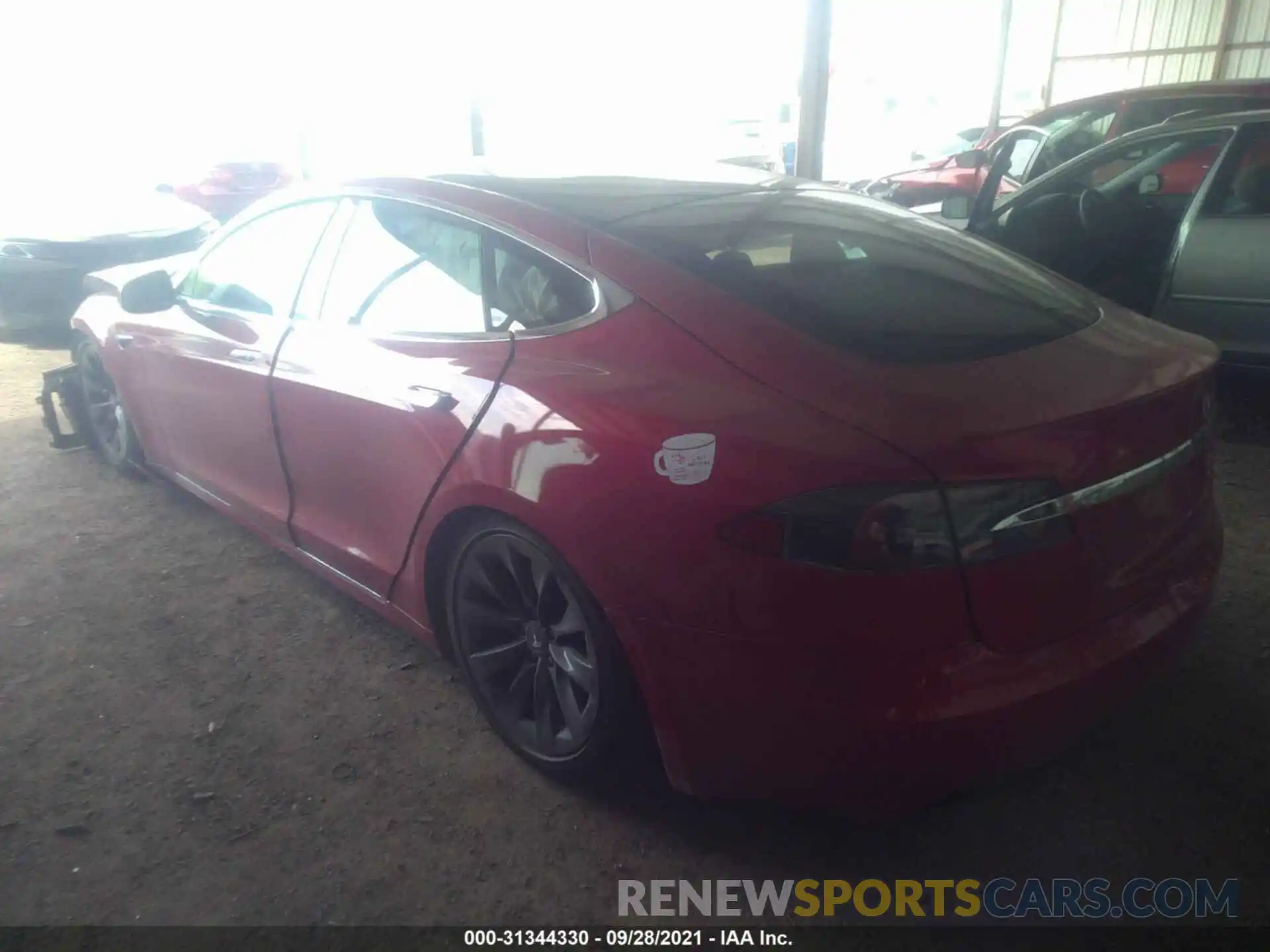 3 Фотография поврежденного автомобиля 5YJSA1E21LF366030 TESLA MODEL S 2020