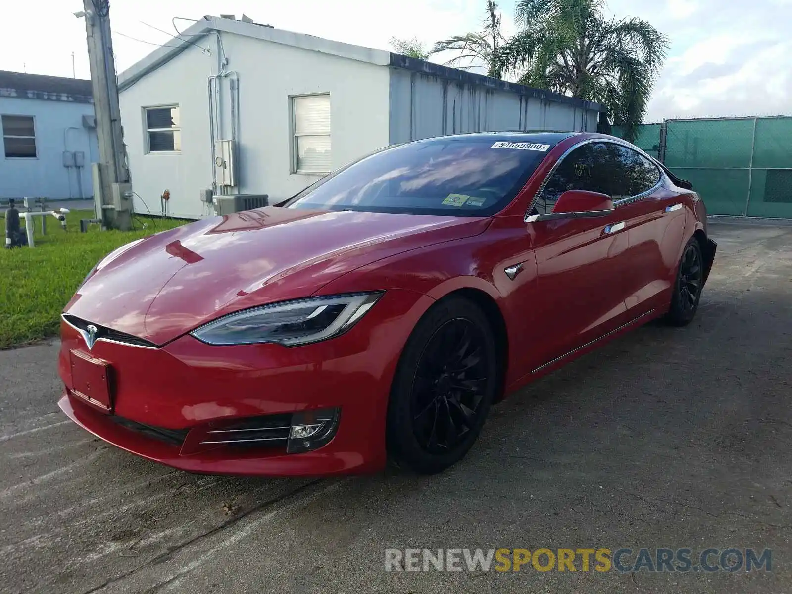 2 Photograph of a damaged car 5YJSA1E22LF356915 TESLA MODEL S 2020