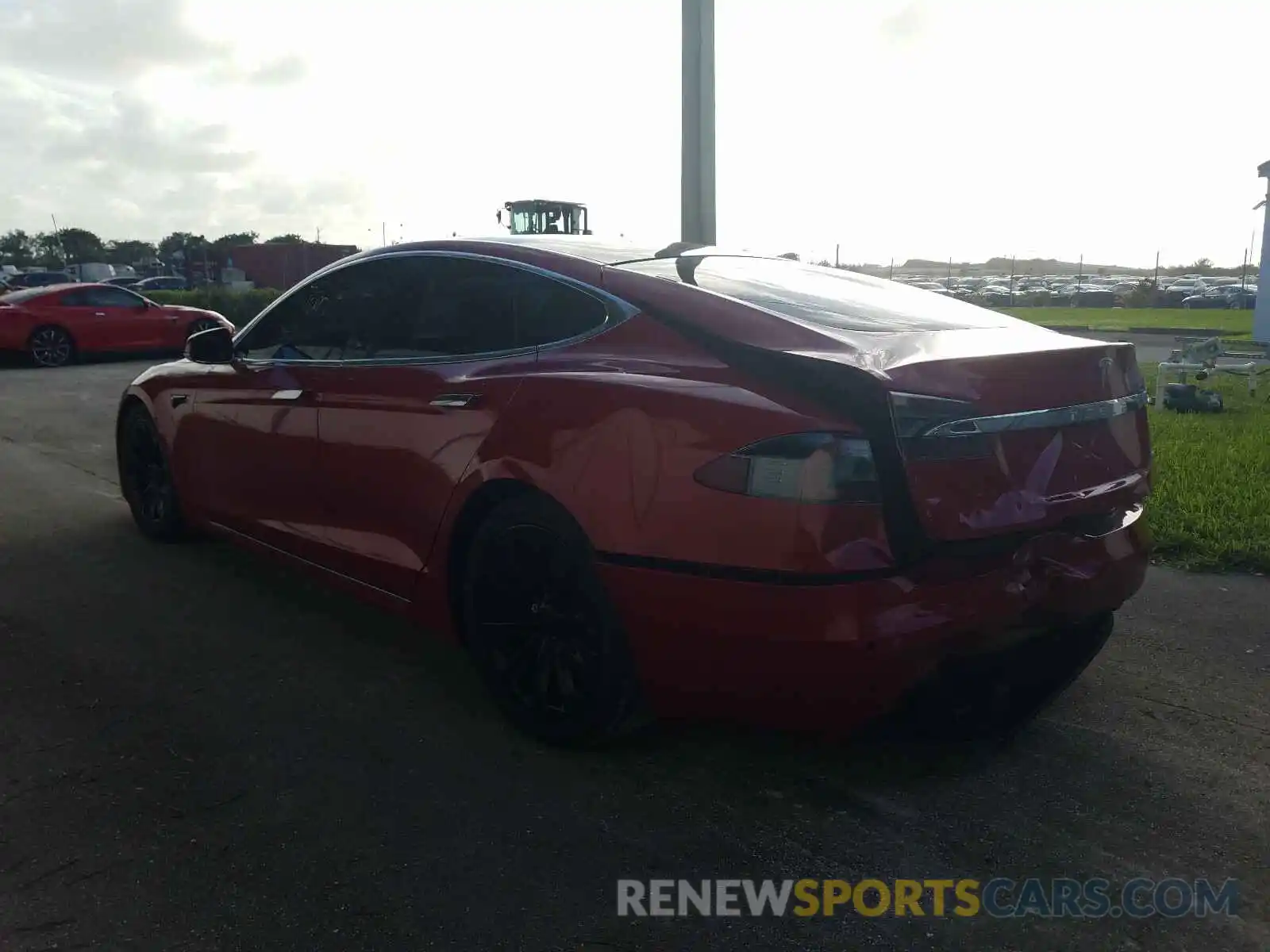 3 Photograph of a damaged car 5YJSA1E22LF356915 TESLA MODEL S 2020