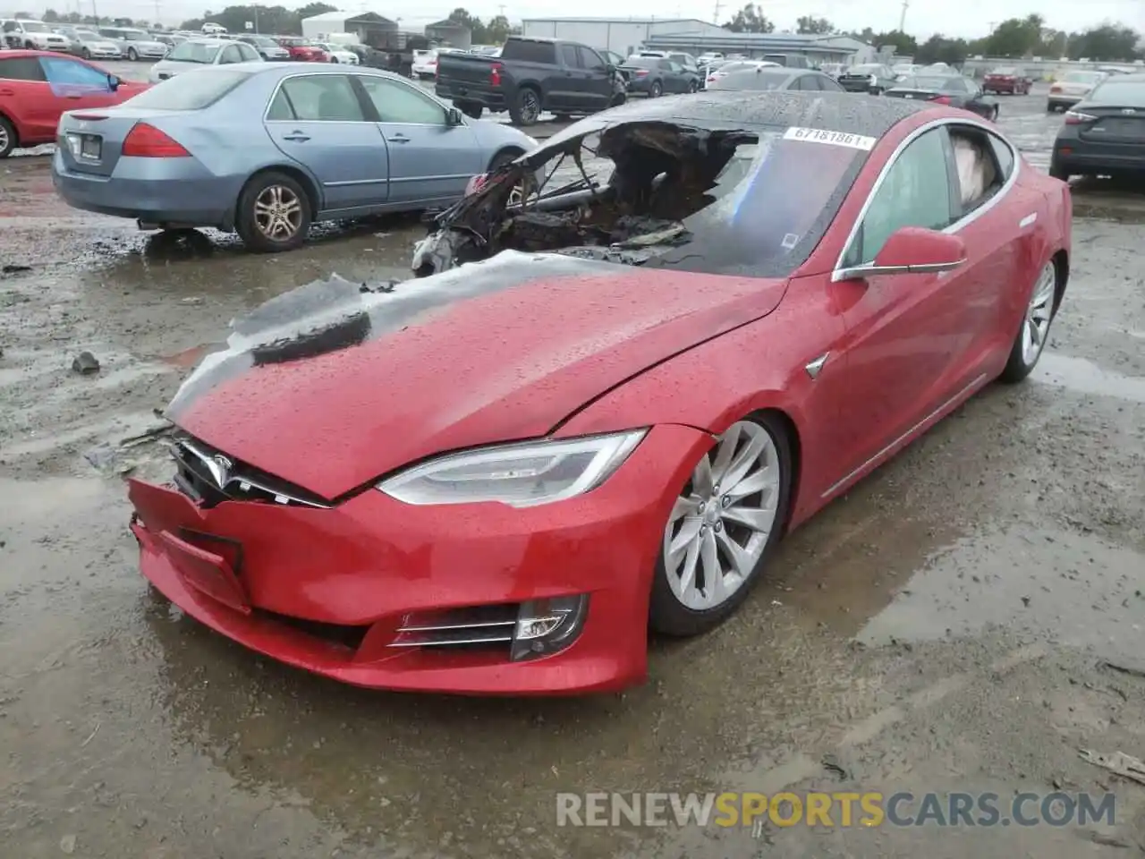 2 Photograph of a damaged car 5YJSA1E22LF359748 TESLA MODEL S 2020