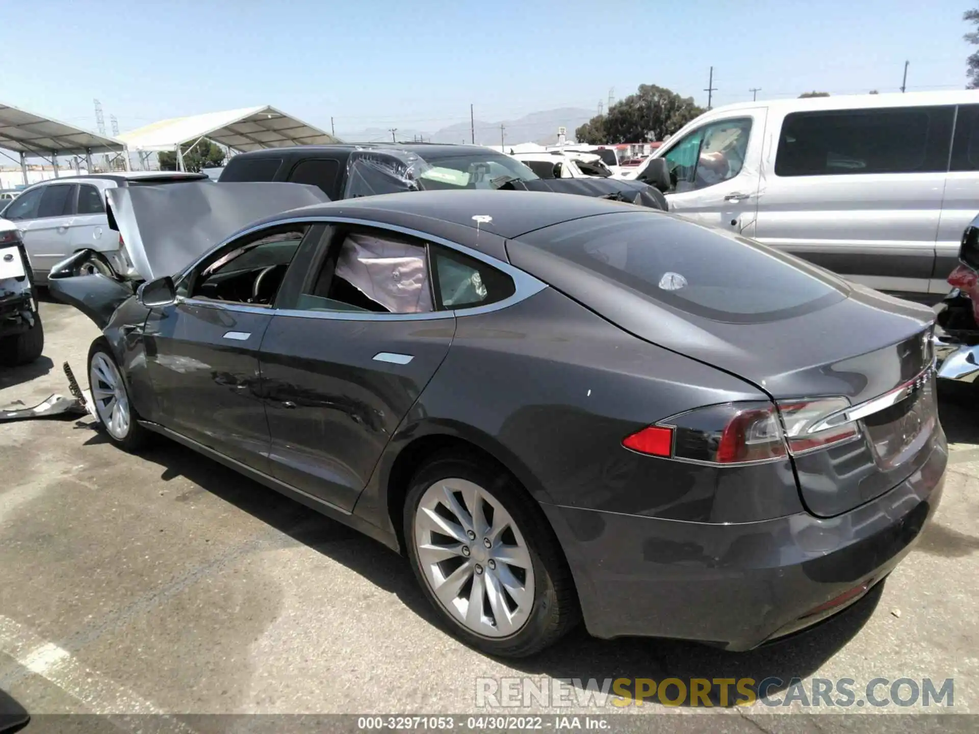 3 Photograph of a damaged car 5YJSA1E22LF360480 TESLA MODEL S 2020