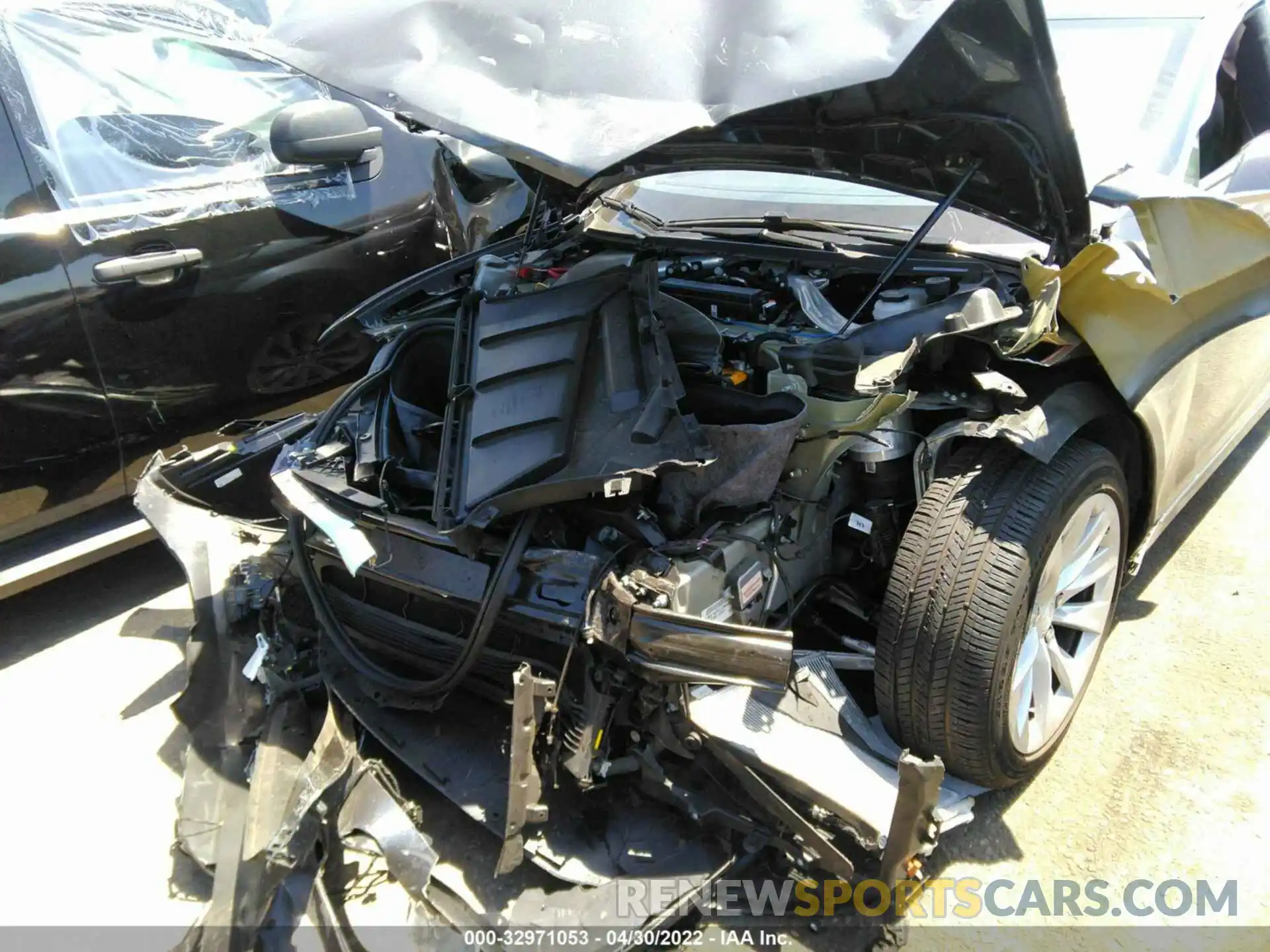 6 Photograph of a damaged car 5YJSA1E22LF360480 TESLA MODEL S 2020