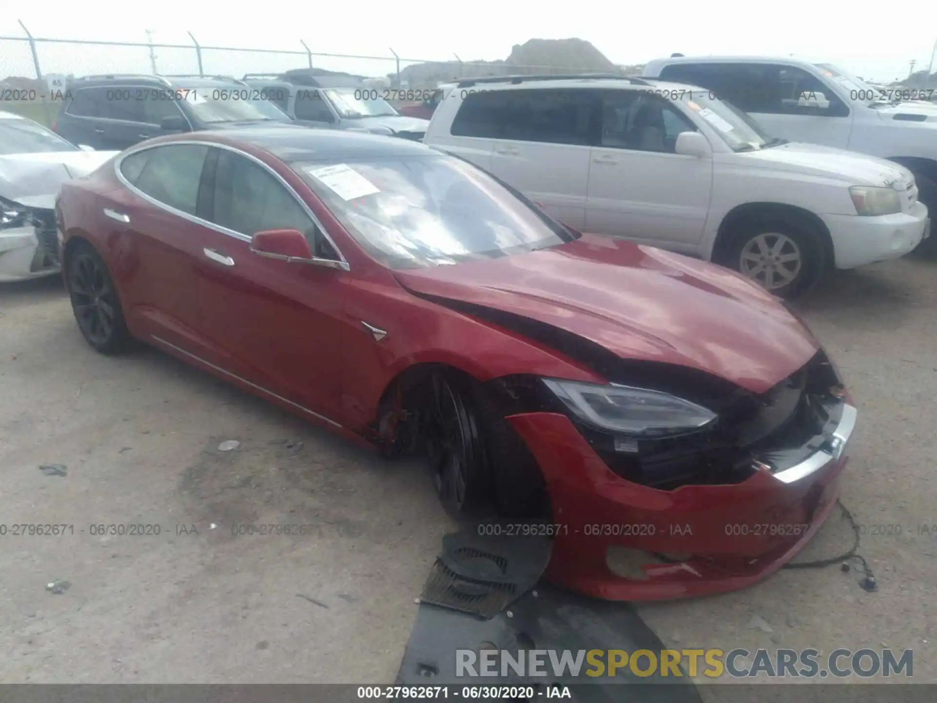 1 Photograph of a damaged car 5YJSA1E22LF380082 TESLA MODEL S 2020