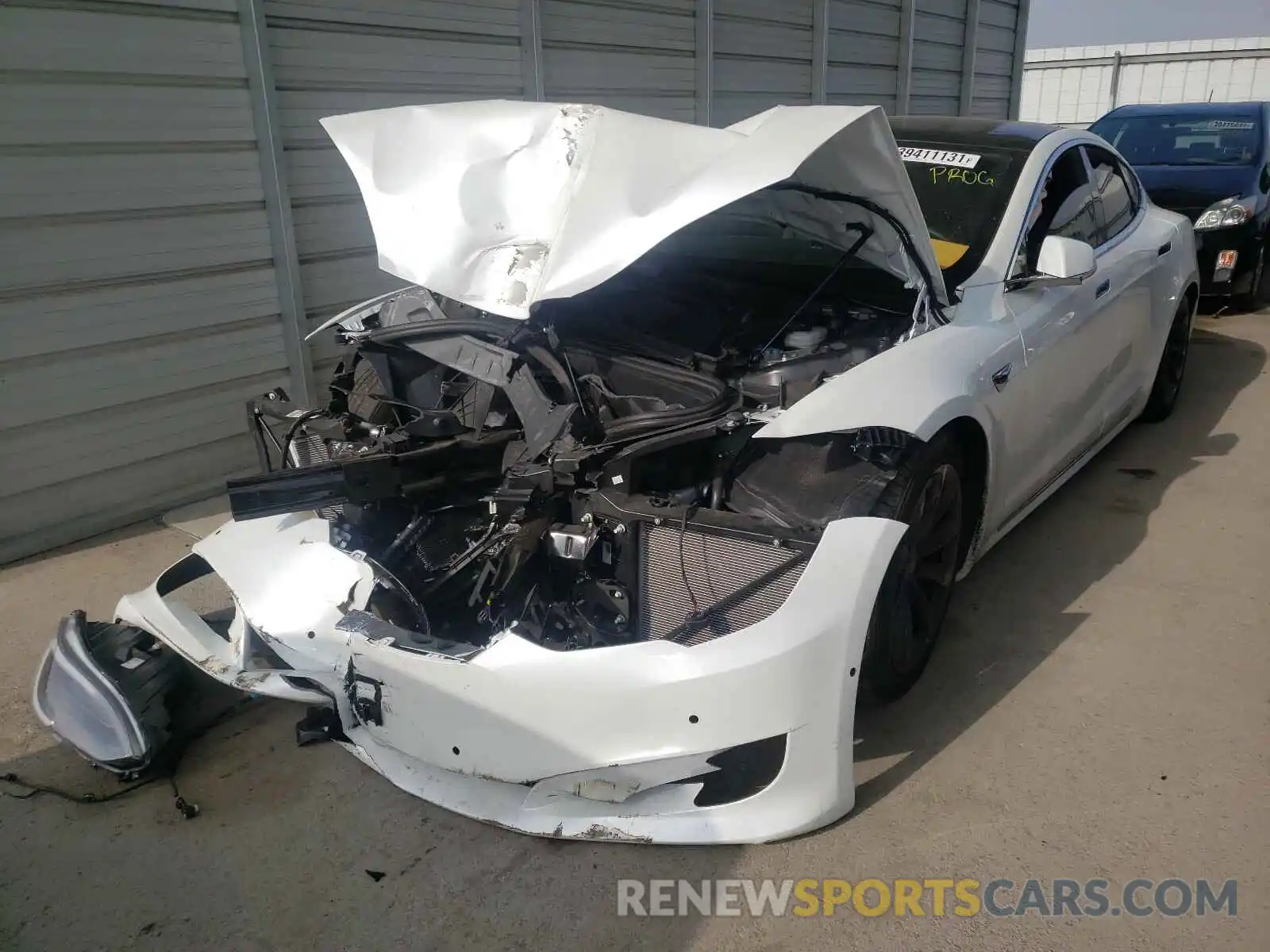 2 Photograph of a damaged car 5YJSA1E22LF401366 TESLA MODEL S 2020