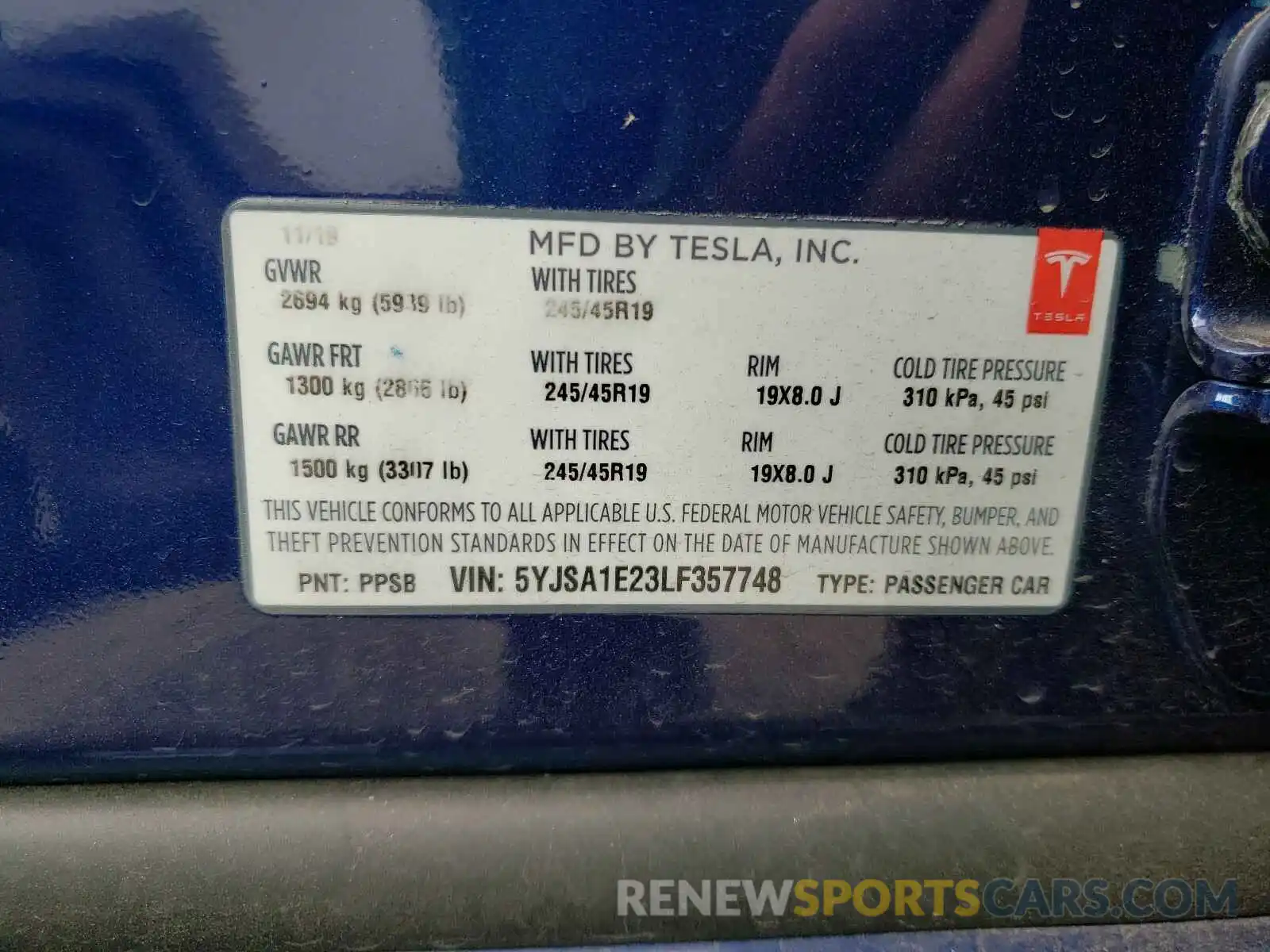 10 Photograph of a damaged car 5YJSA1E23LF357748 TESLA MODEL S 2020