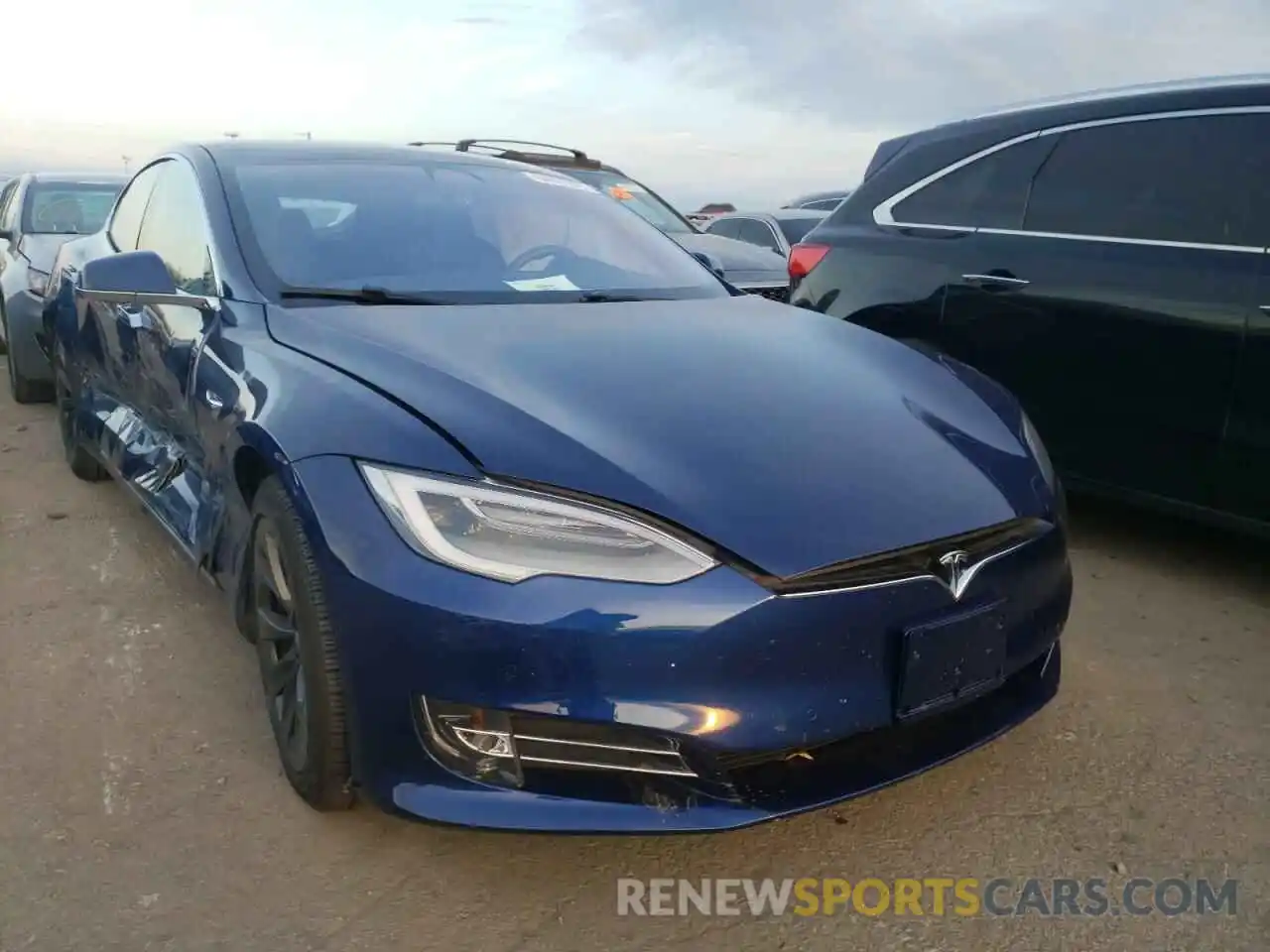 1 Photograph of a damaged car 5YJSA1E23LF361010 TESLA MODEL S 2020