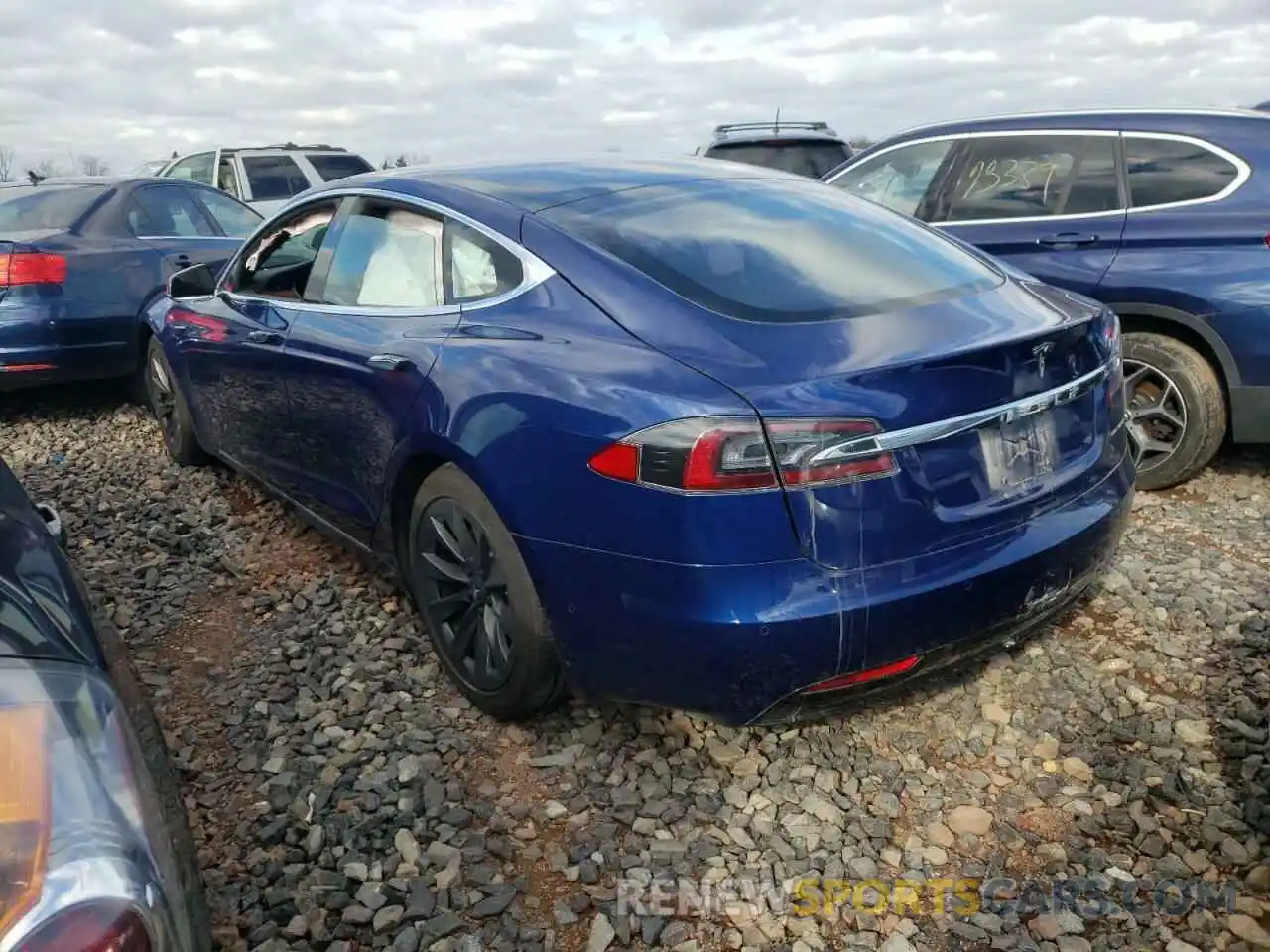 3 Photograph of a damaged car 5YJSA1E23LF361010 TESLA MODEL S 2020