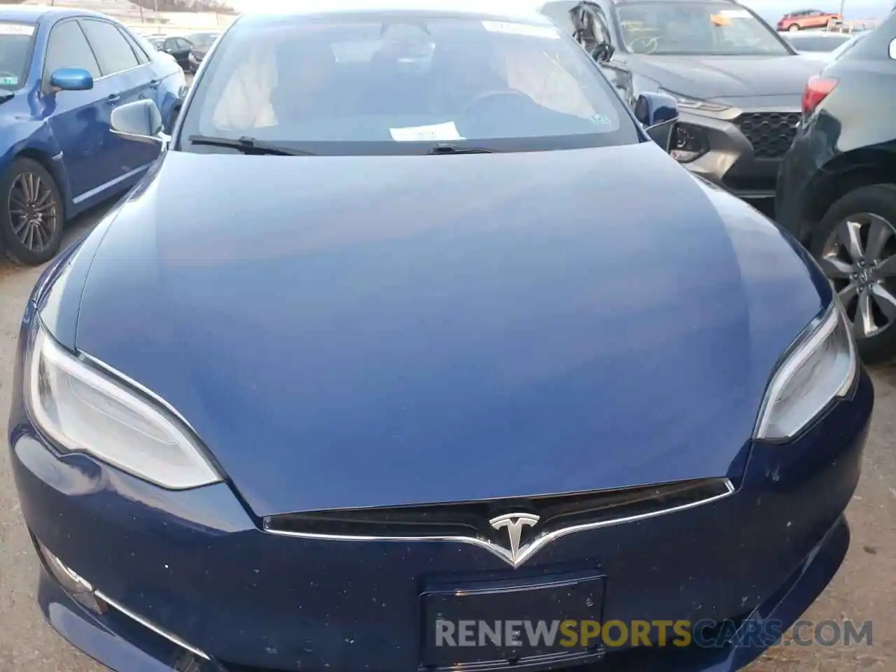 7 Photograph of a damaged car 5YJSA1E23LF361010 TESLA MODEL S 2020