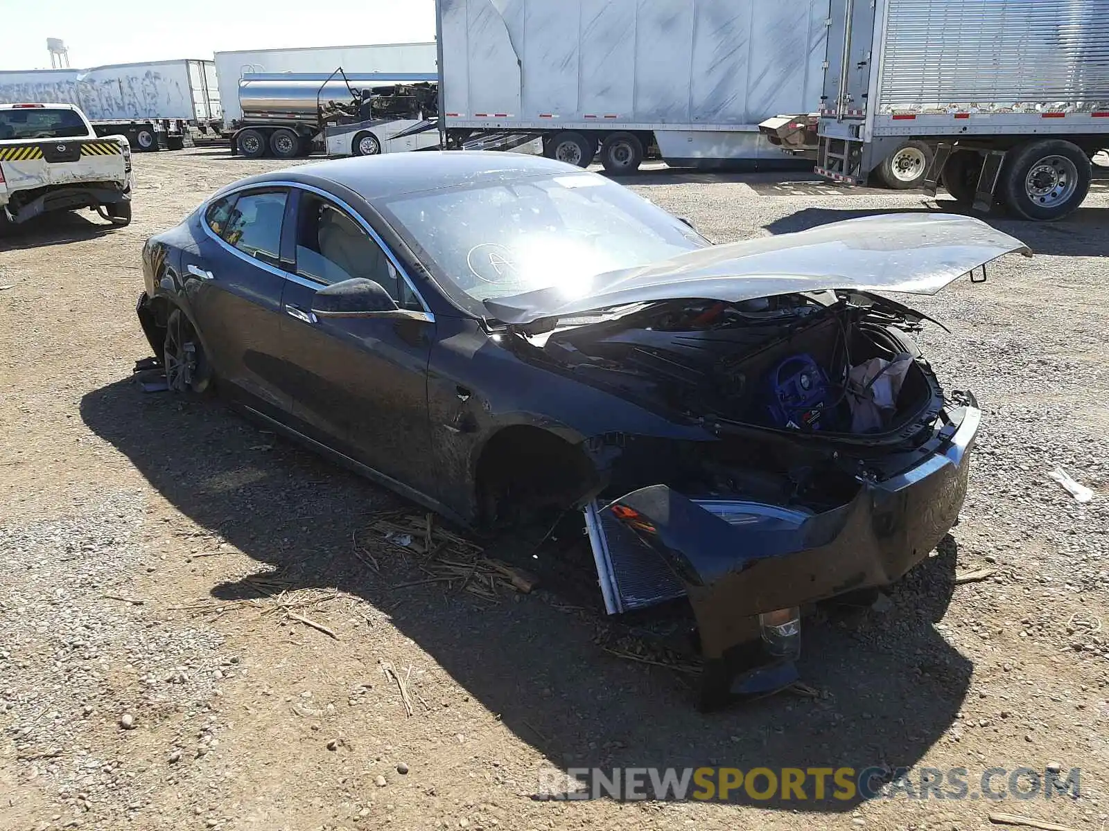 1 Photograph of a damaged car 5YJSA1E23LF370385 TESLA MODEL S 2020