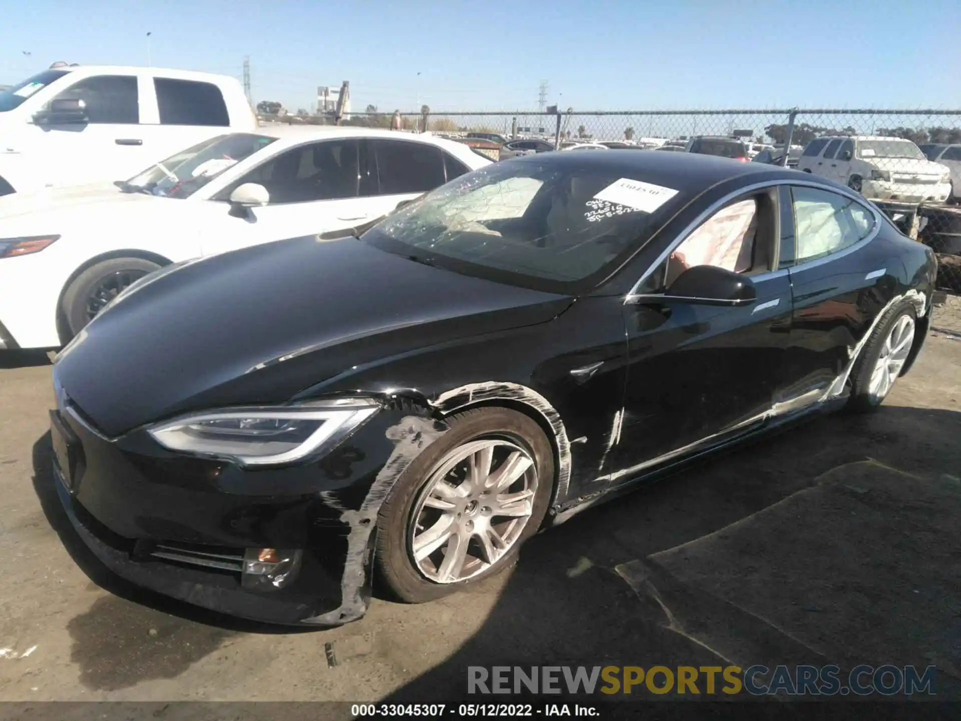 6 Photograph of a damaged car 5YJSA1E23LF370659 TESLA MODEL S 2020