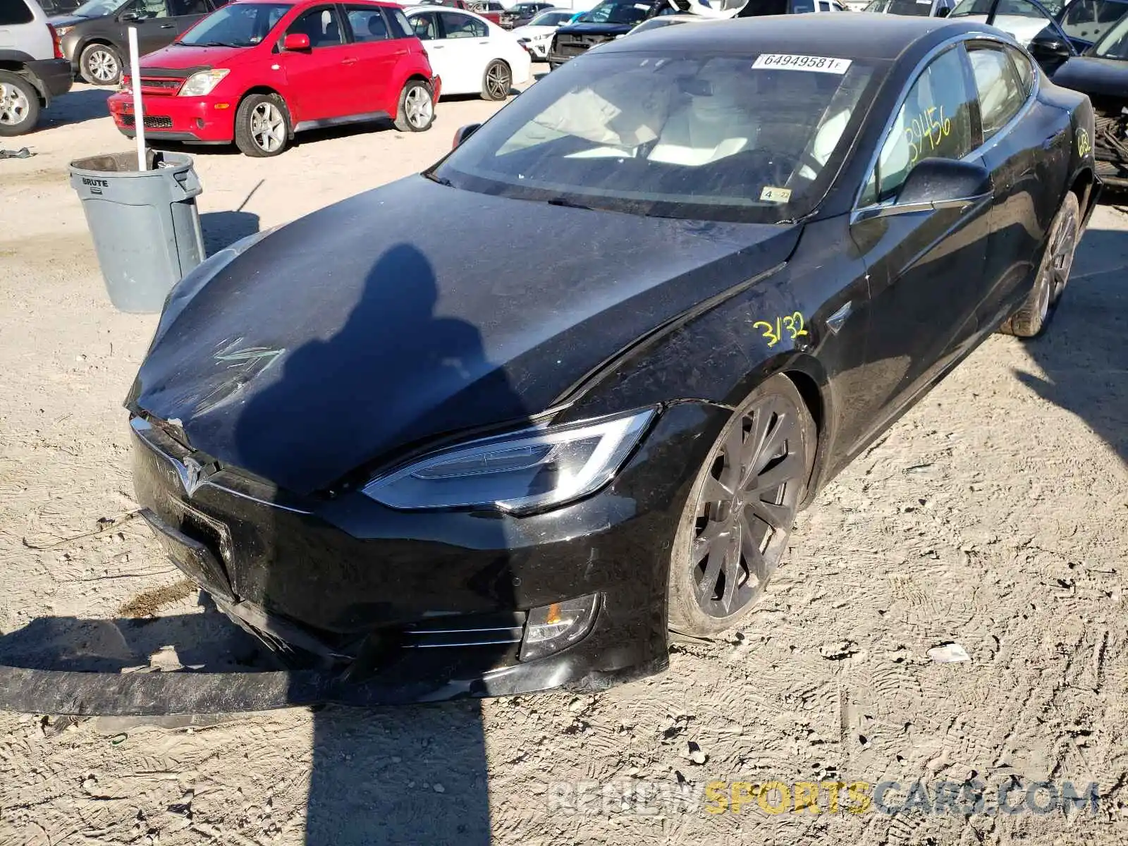 2 Фотография поврежденного автомобиля 5YJSA1E24LF355572 TESLA MODEL S 2020