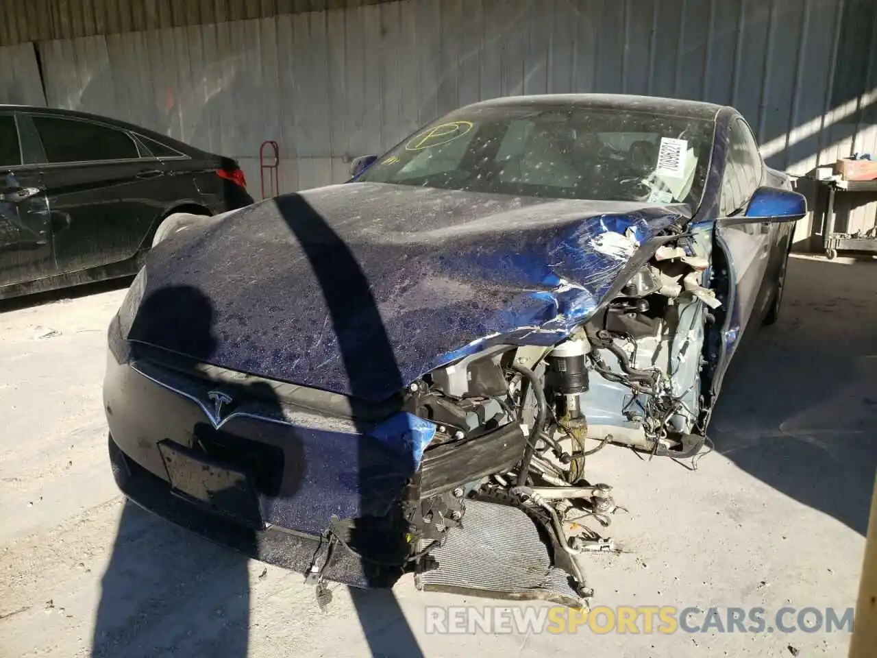 2 Photograph of a damaged car 5YJSA1E24LF359198 TESLA MODEL S 2020