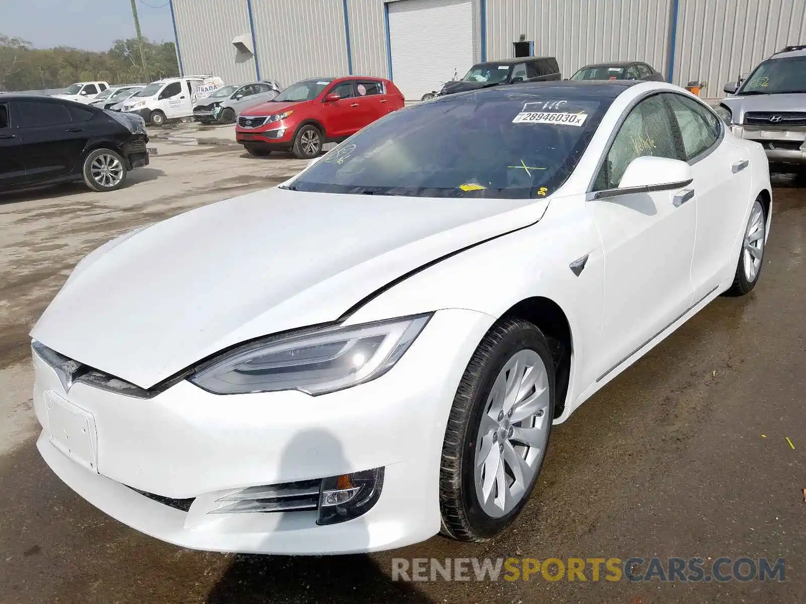 2 Photograph of a damaged car 5YJSA1E24LF362571 TESLA MODEL S 2020