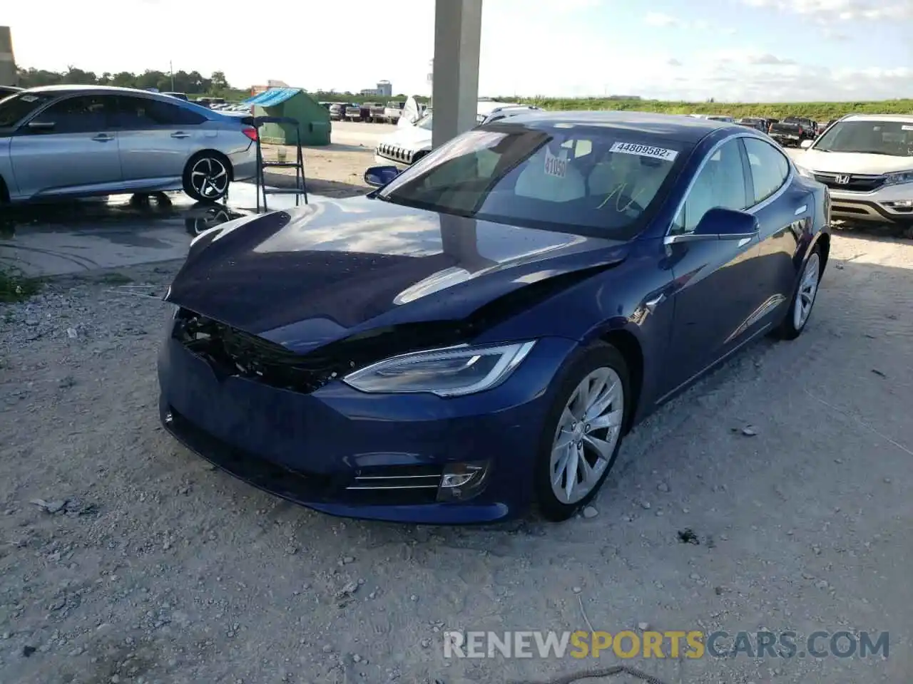 2 Photograph of a damaged car 5YJSA1E24LF363915 TESLA MODEL S 2020