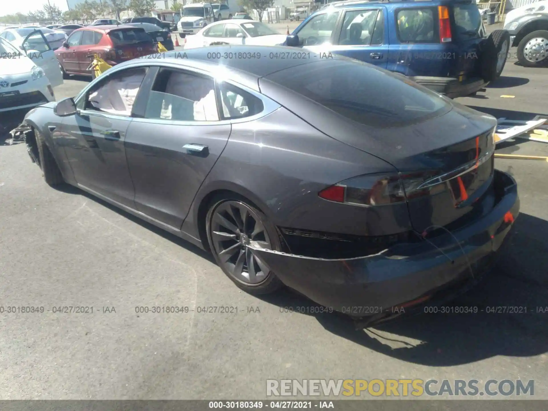 3 Photograph of a damaged car 5YJSA1E24LF370220 TESLA MODEL S 2020