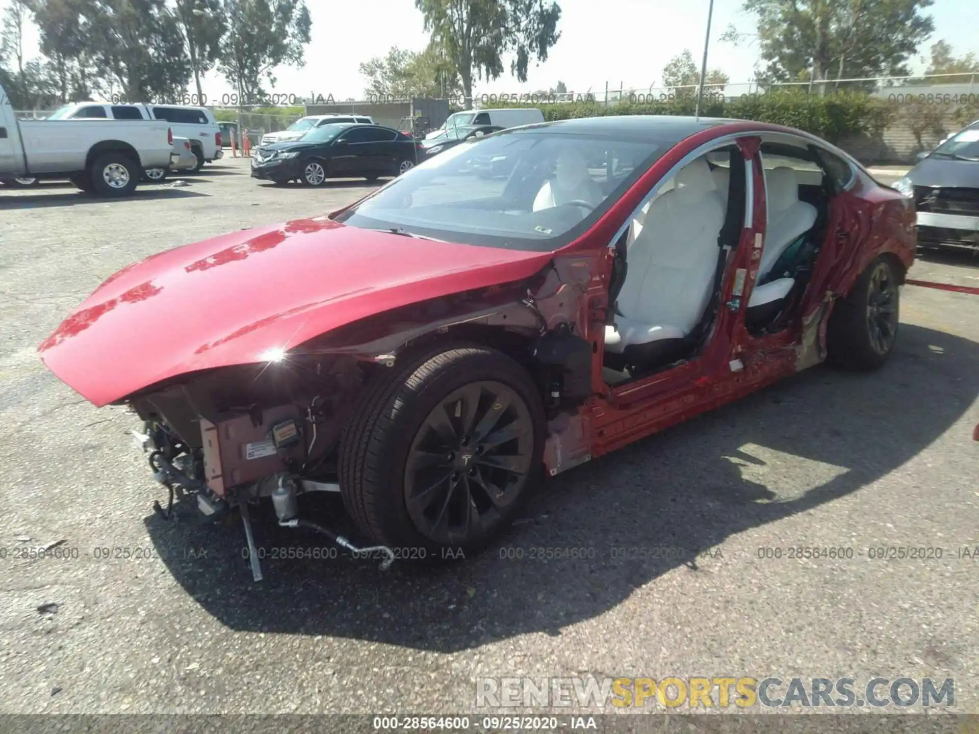 2 Photograph of a damaged car 5YJSA1E24LF391200 TESLA MODEL S 2020