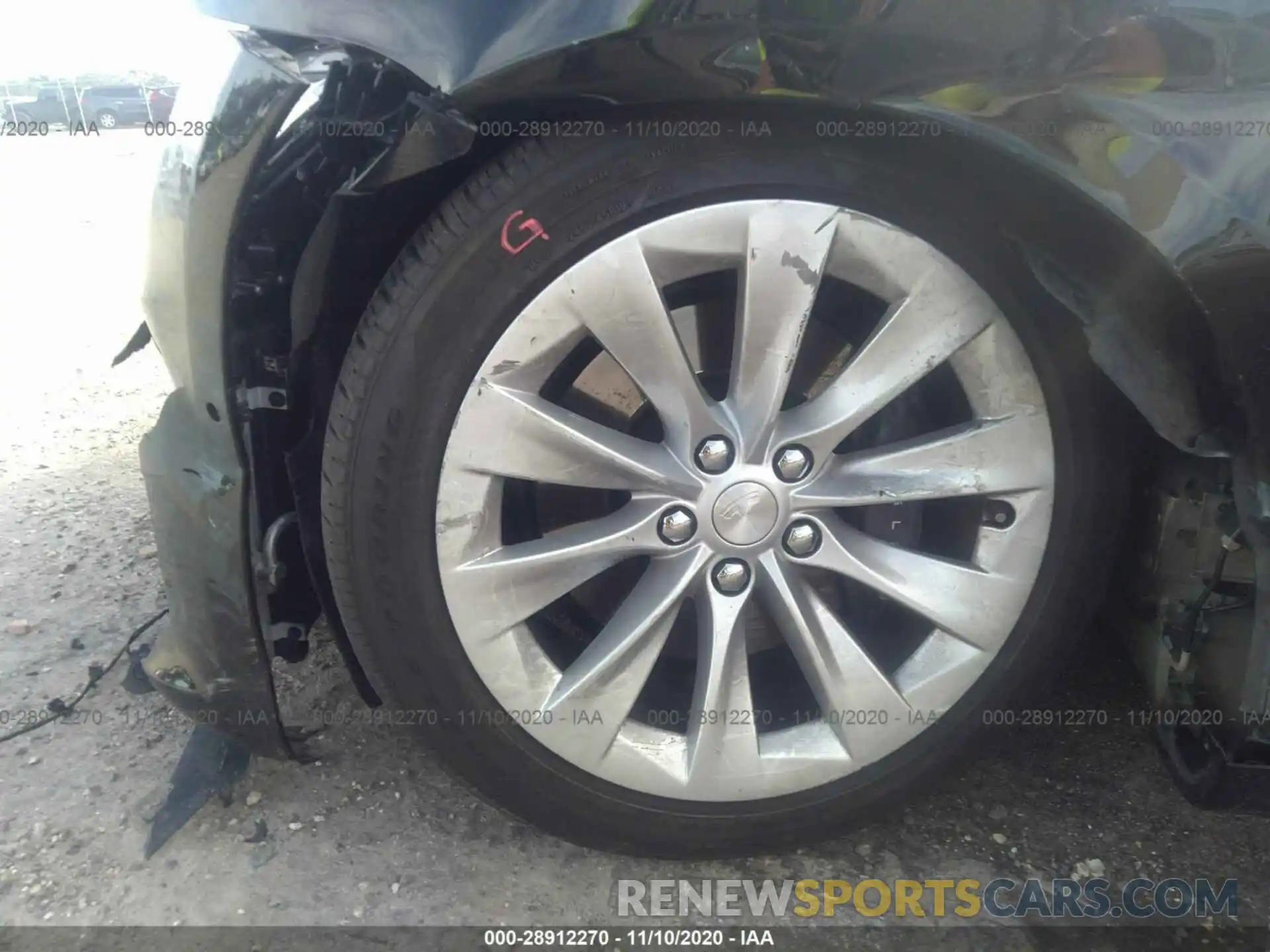 11 Фотография поврежденного автомобиля 5YJSA1E25LF355063 TESLA MODEL S 2020