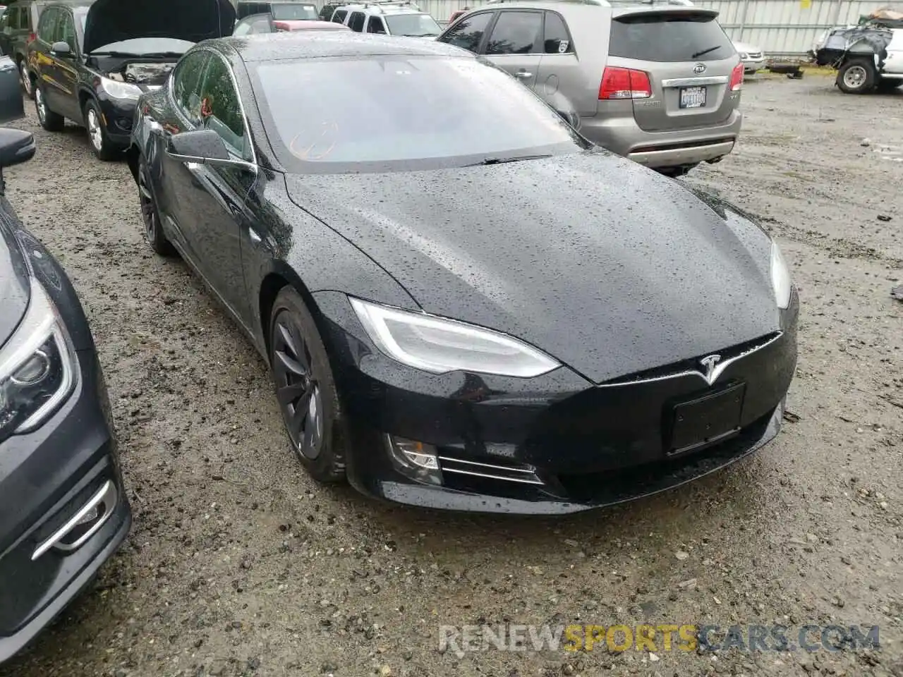 1 Photograph of a damaged car 5YJSA1E25LF370341 TESLA MODEL S 2020