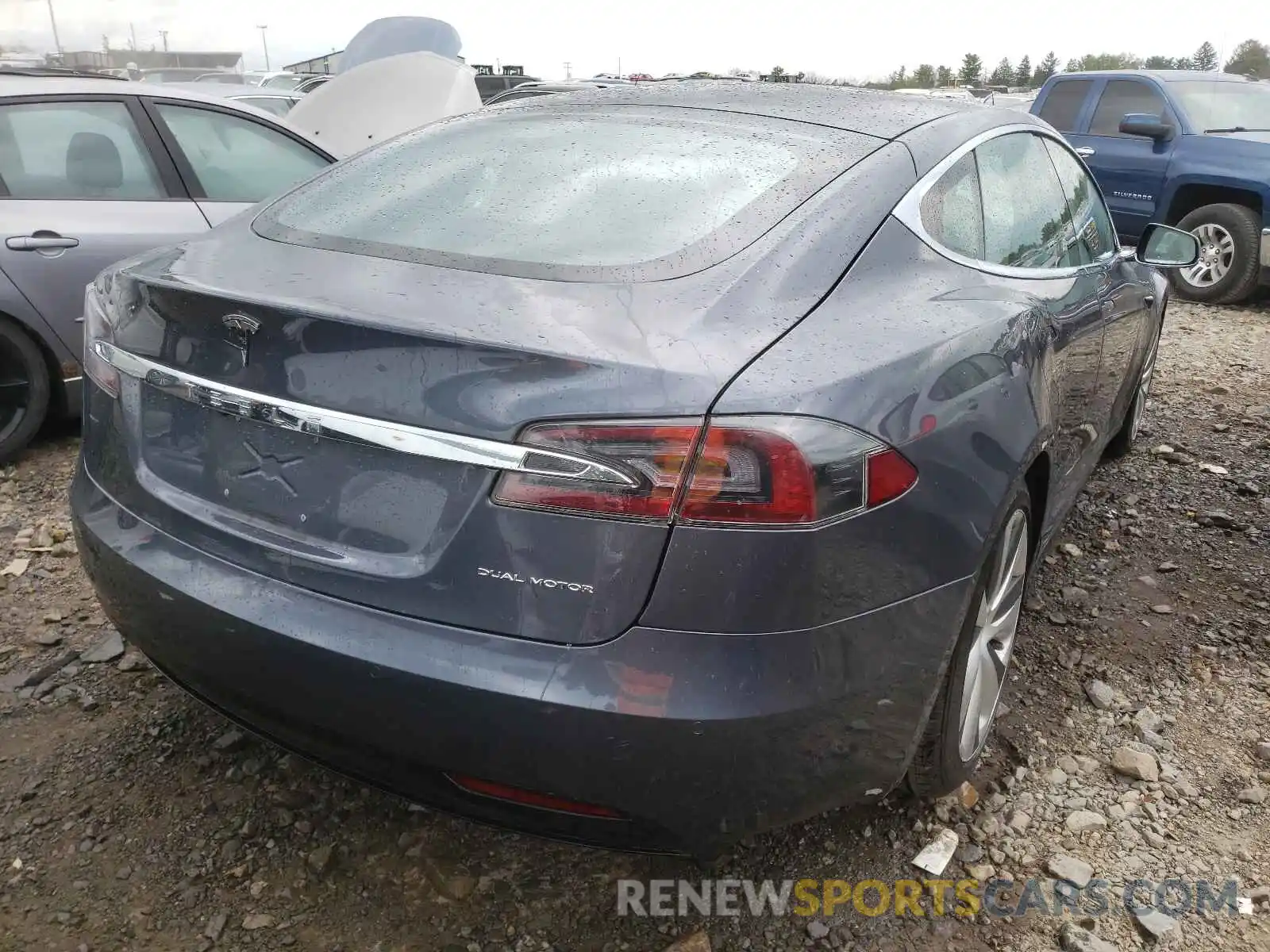 4 Фотография поврежденного автомобиля 5YJSA1E25LF382781 TESLA MODEL S 2020