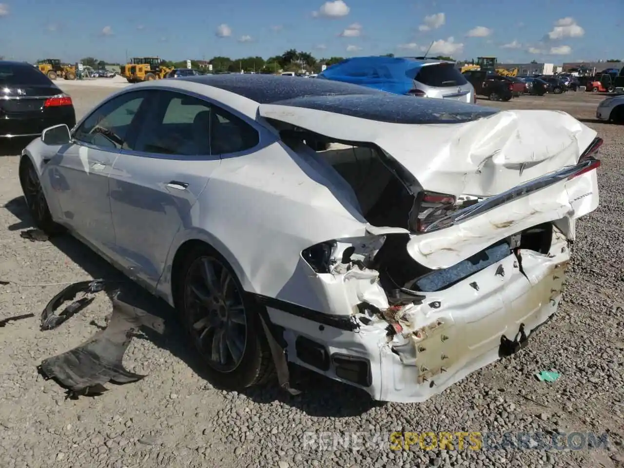 3 Photograph of a damaged car 5YJSA1E25LF397362 TESLA MODEL S 2020