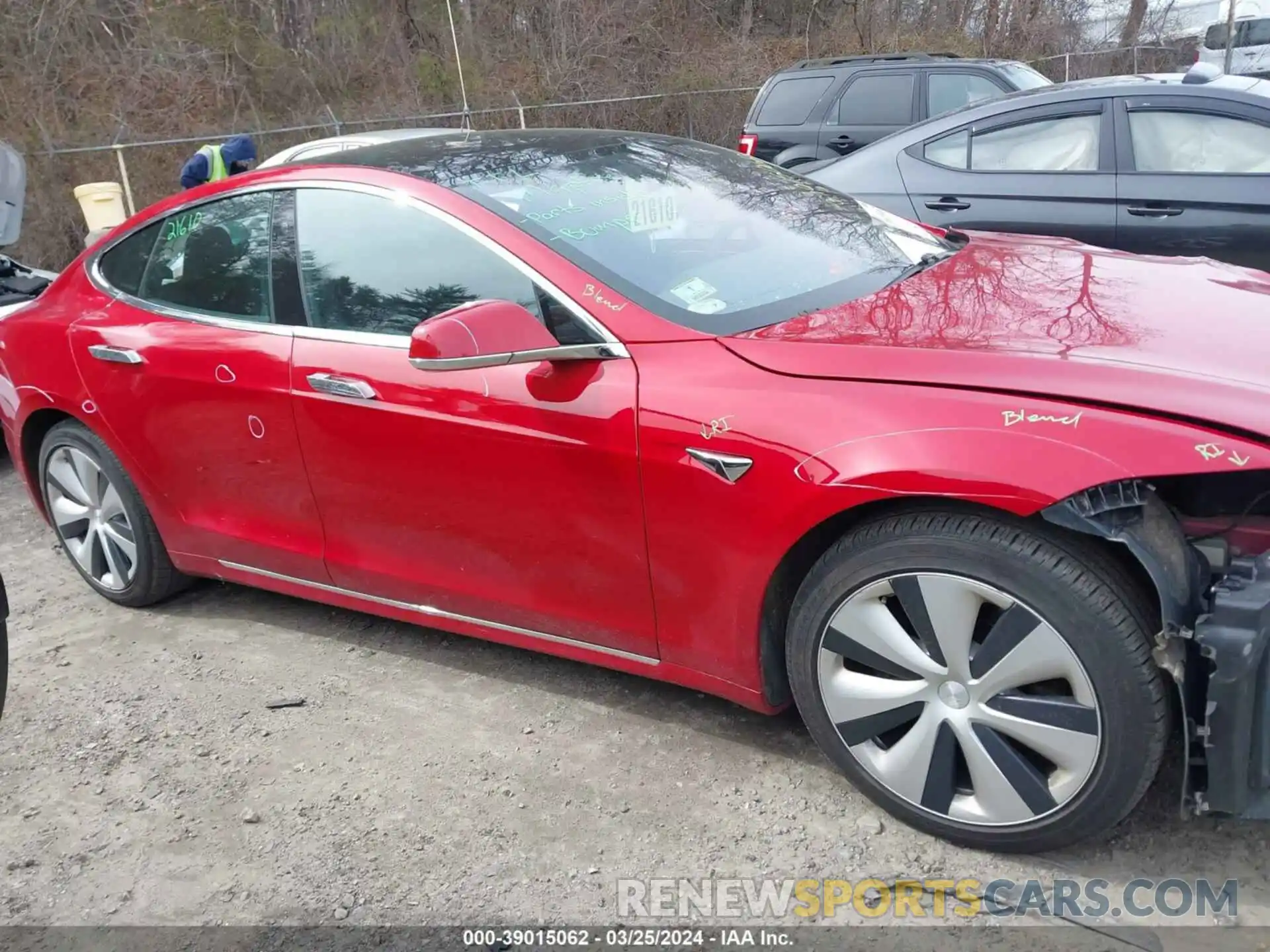 13 Photograph of a damaged car 5YJSA1E25LF412085 TESLA MODEL S 2020