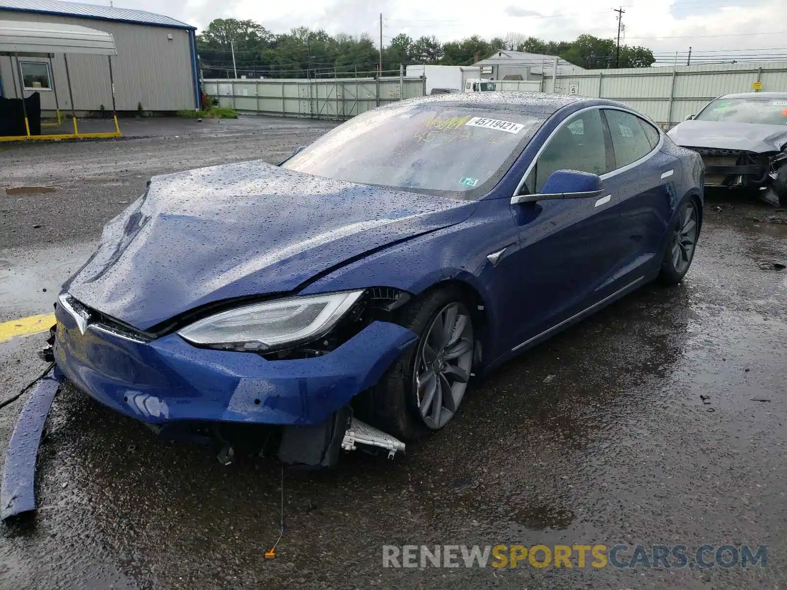 2 Photograph of a damaged car 5YJSA1E26LF363267 TESLA MODEL S 2020